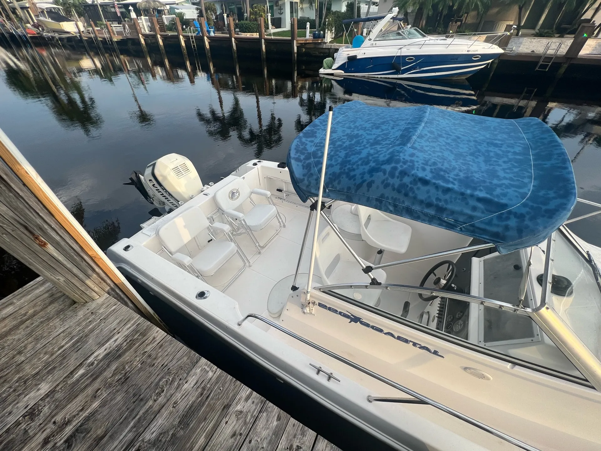 Wellcraft 220 Coastal  in Pompano Beach, FL — photo 3