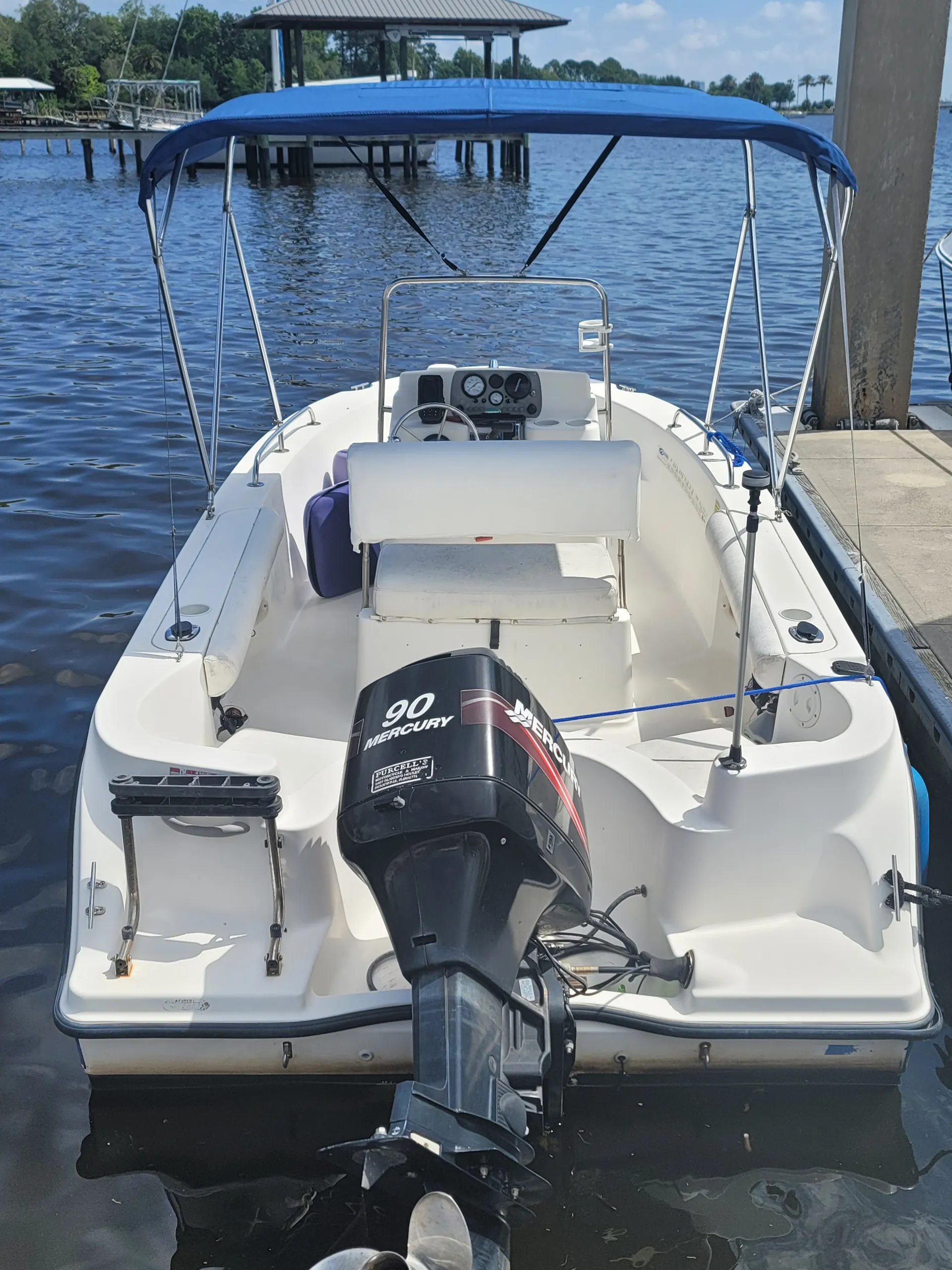 Trophy Boats 1703 Center Console W/90 in Jacksonville, FL — photo 3