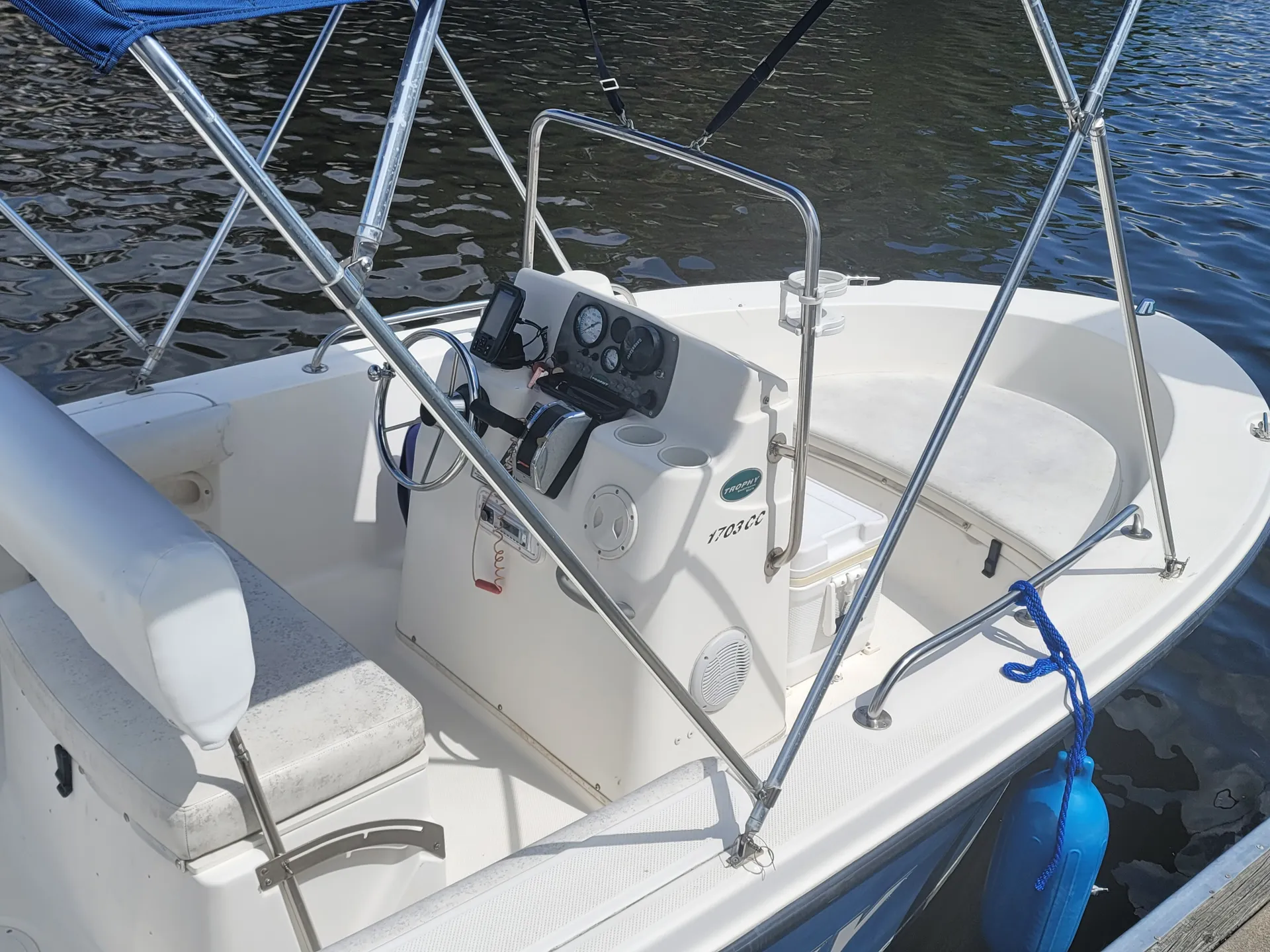 Trophy Boats 1703 Center Console W/90 in Jacksonville, FL — photo 4
