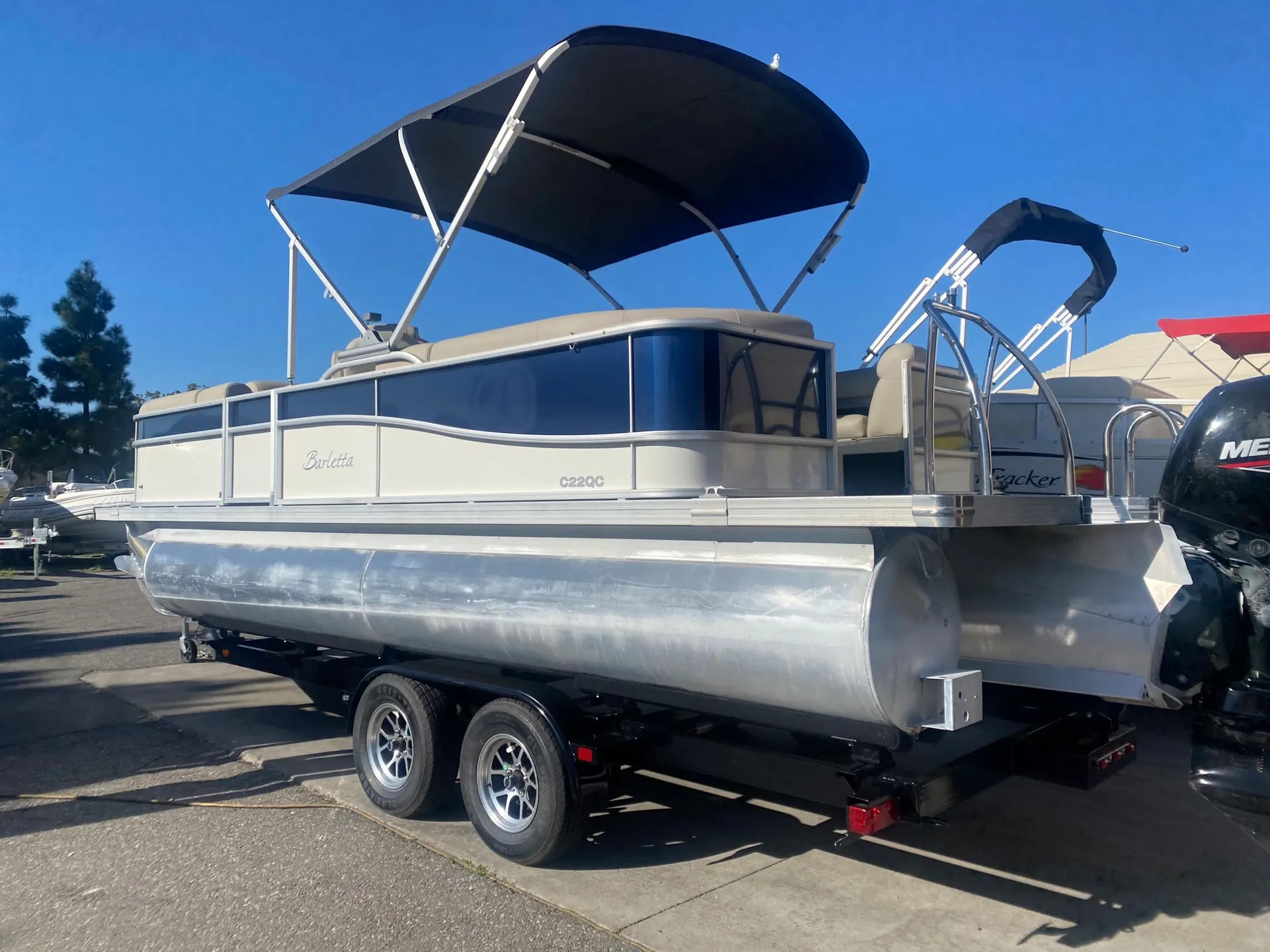 BARLETTA BOATS C22QC TRITOON in San Diego, CA — photo 2