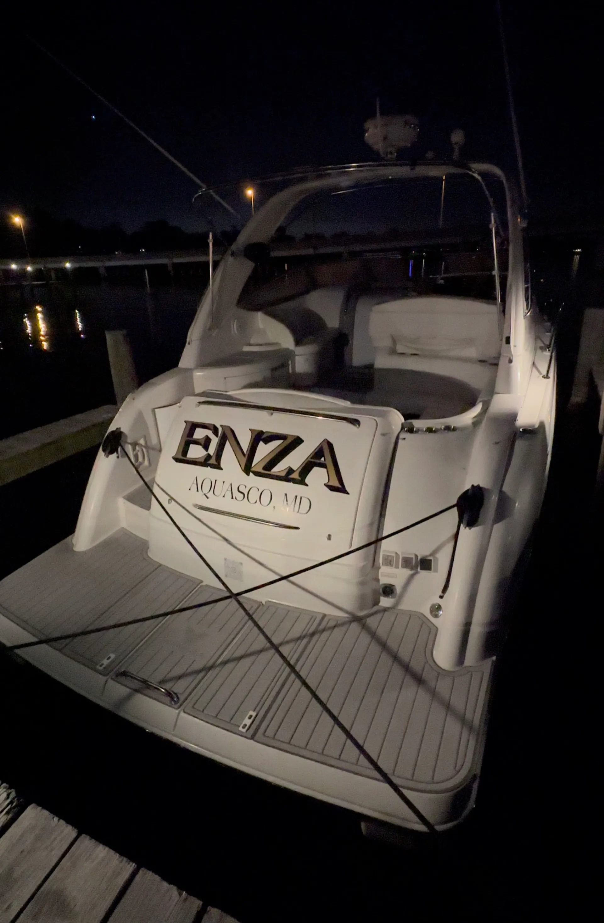 Formula by Thunderbird 37 Performance Cruiser in Edgewater, MD — photo 9