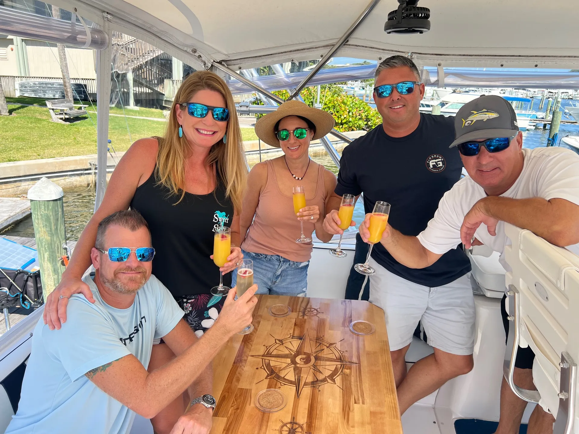 40 ft. Ocean Yachts “ANDIAMO” Your custom day on the water.