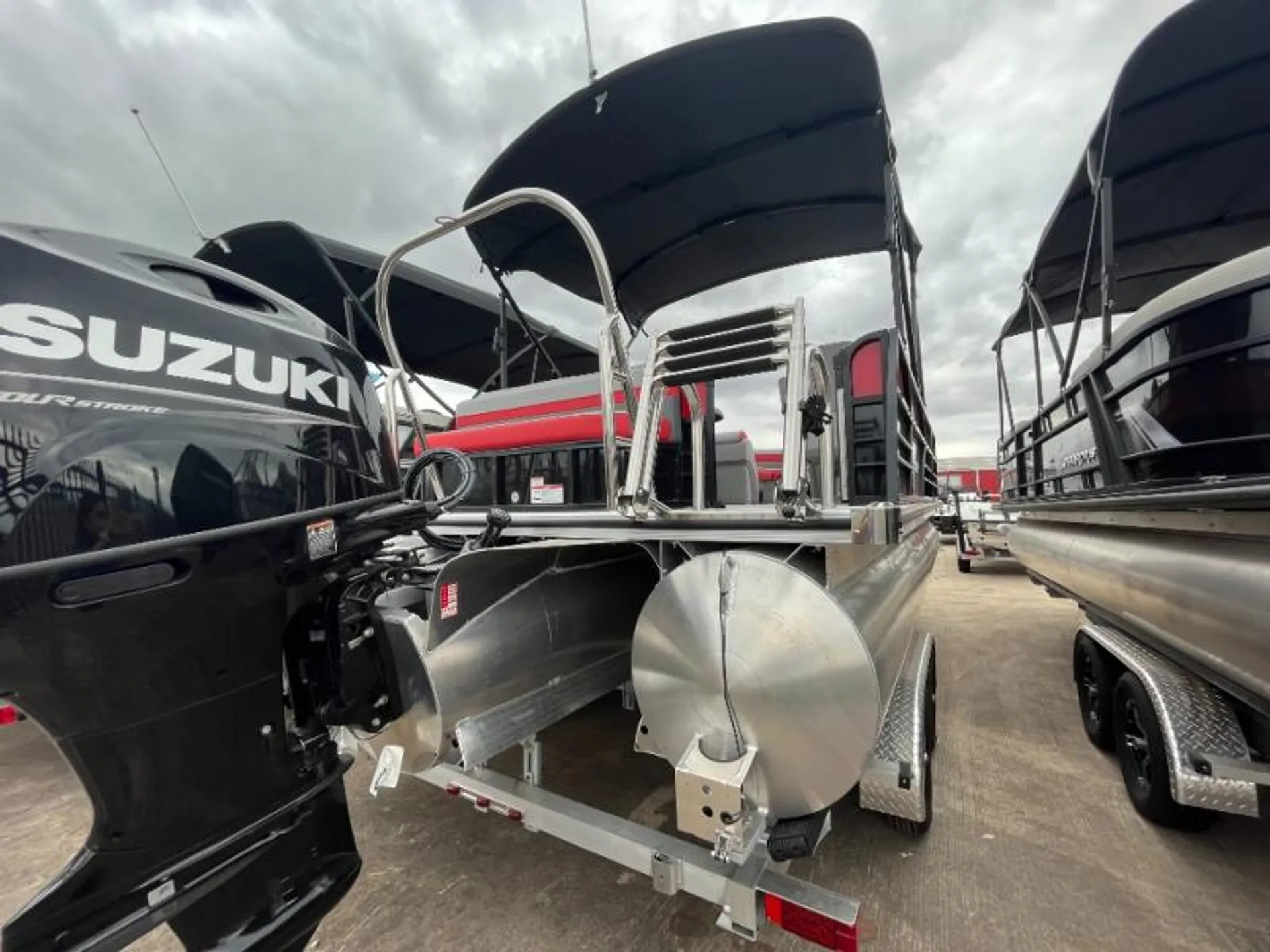 Well Equipped Pontoon for 10 People