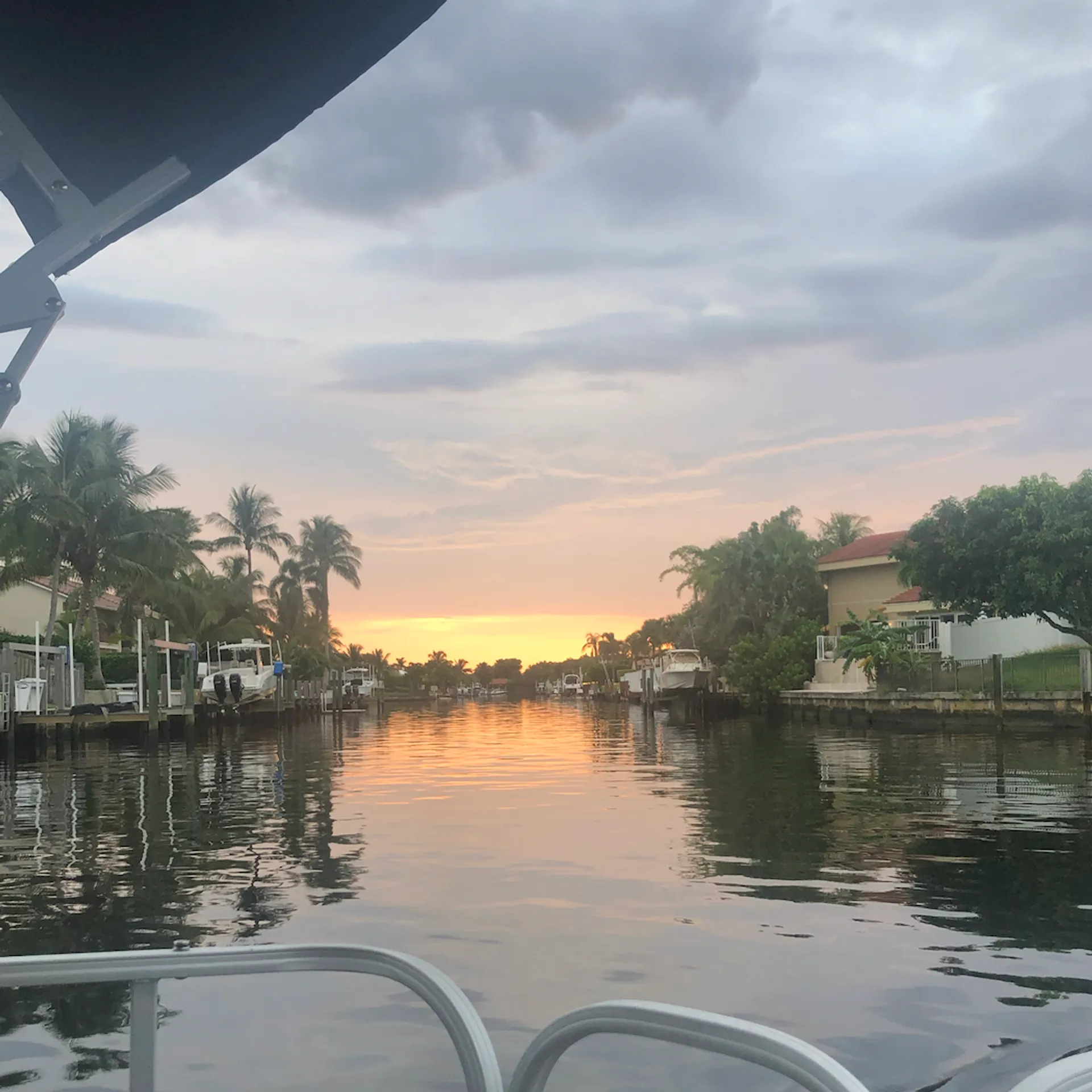 SUN TRACKER BASS BUGGY 18 DLX in Fort Lauderdale, FL — photo 4