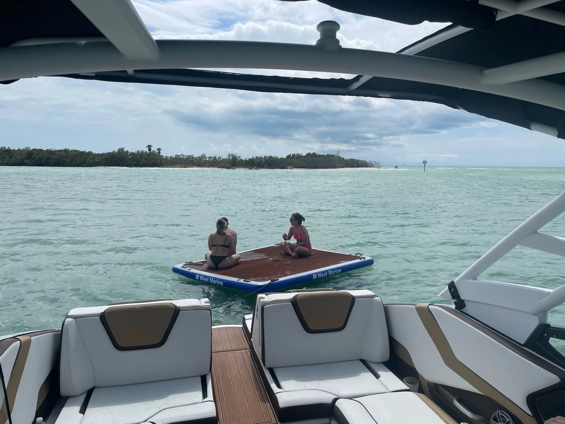 Tampa’s finest. “Pier Pressure” 25’ Yamaha Jet Boat