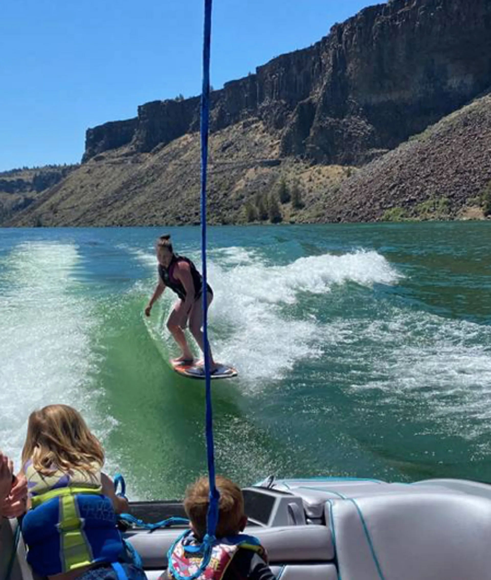 2021 MB B52 Alpha Charter with 2 Captains all inclusive! 