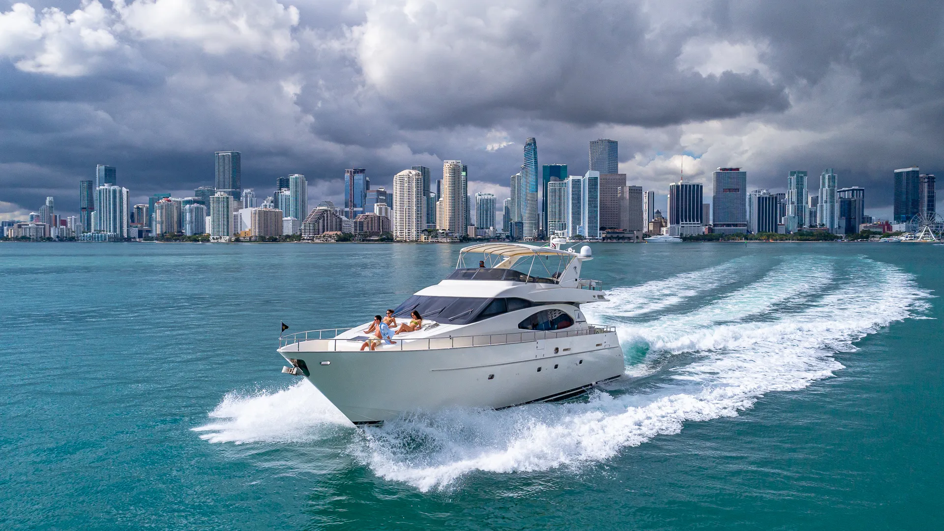 Azimut Flybridge in Miami Beach, FL — photo 7