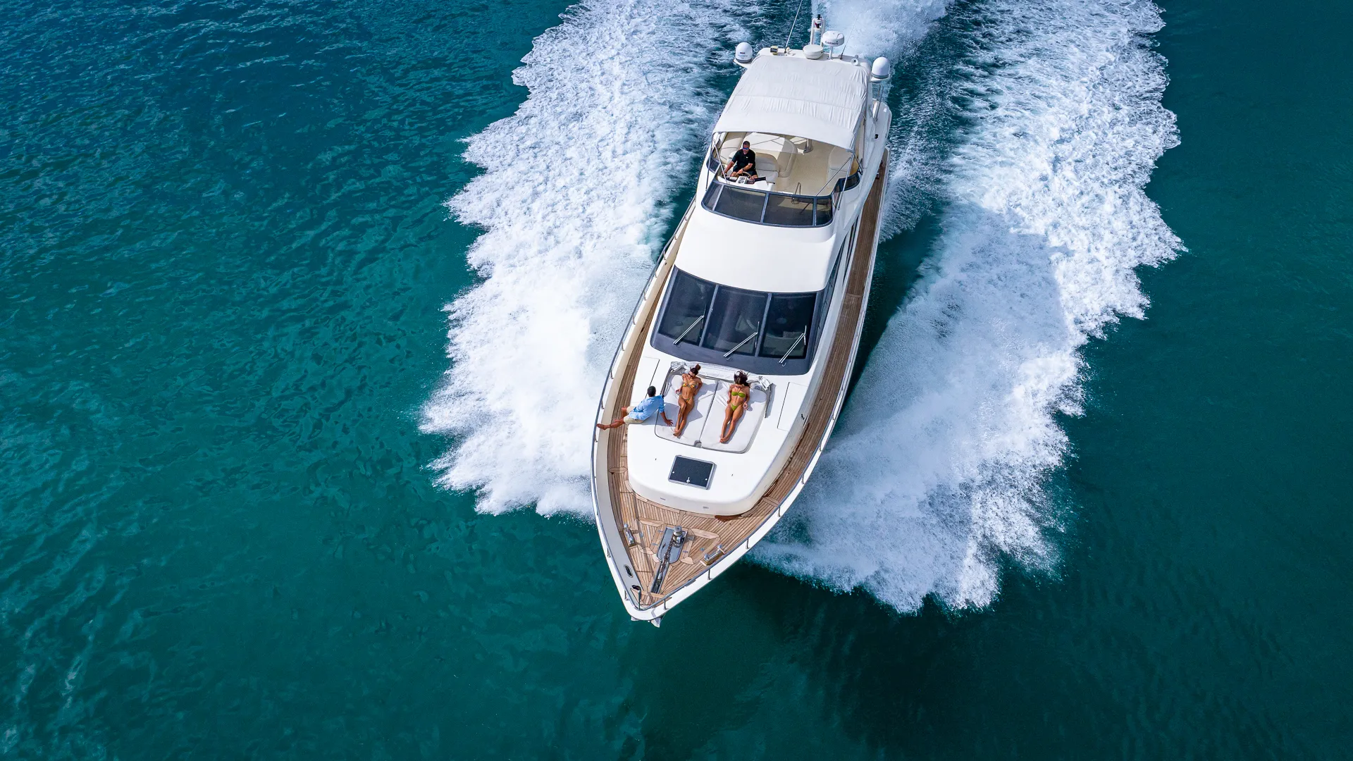 Azimut Flybridge in Miami Beach, FL — photo 3