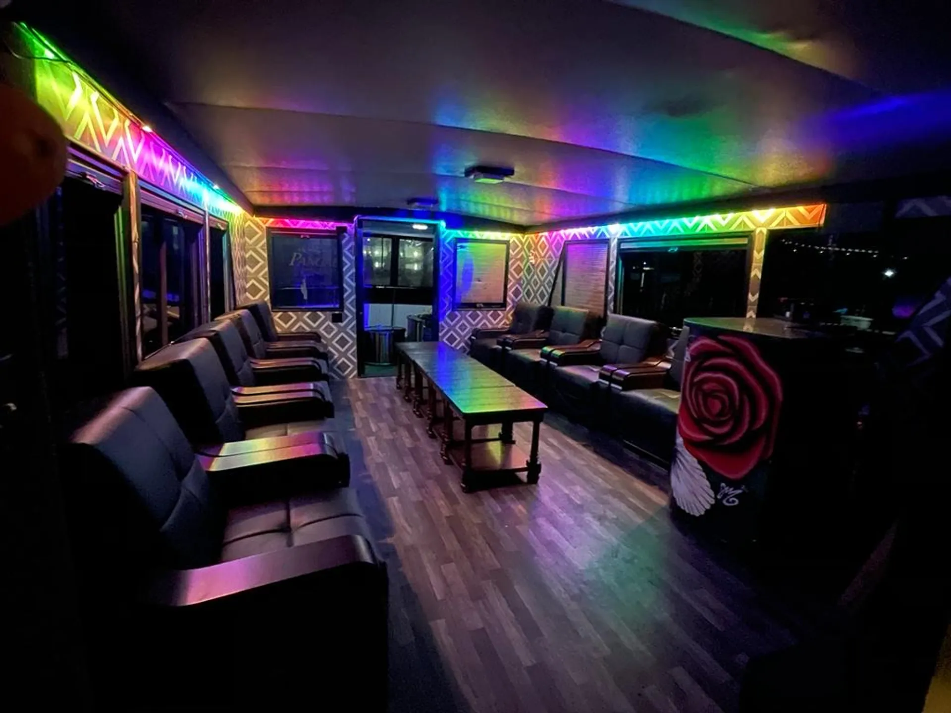 NEW YORK CITY'S MOST POPULAR YACHT !!! Max capacity 30 guest