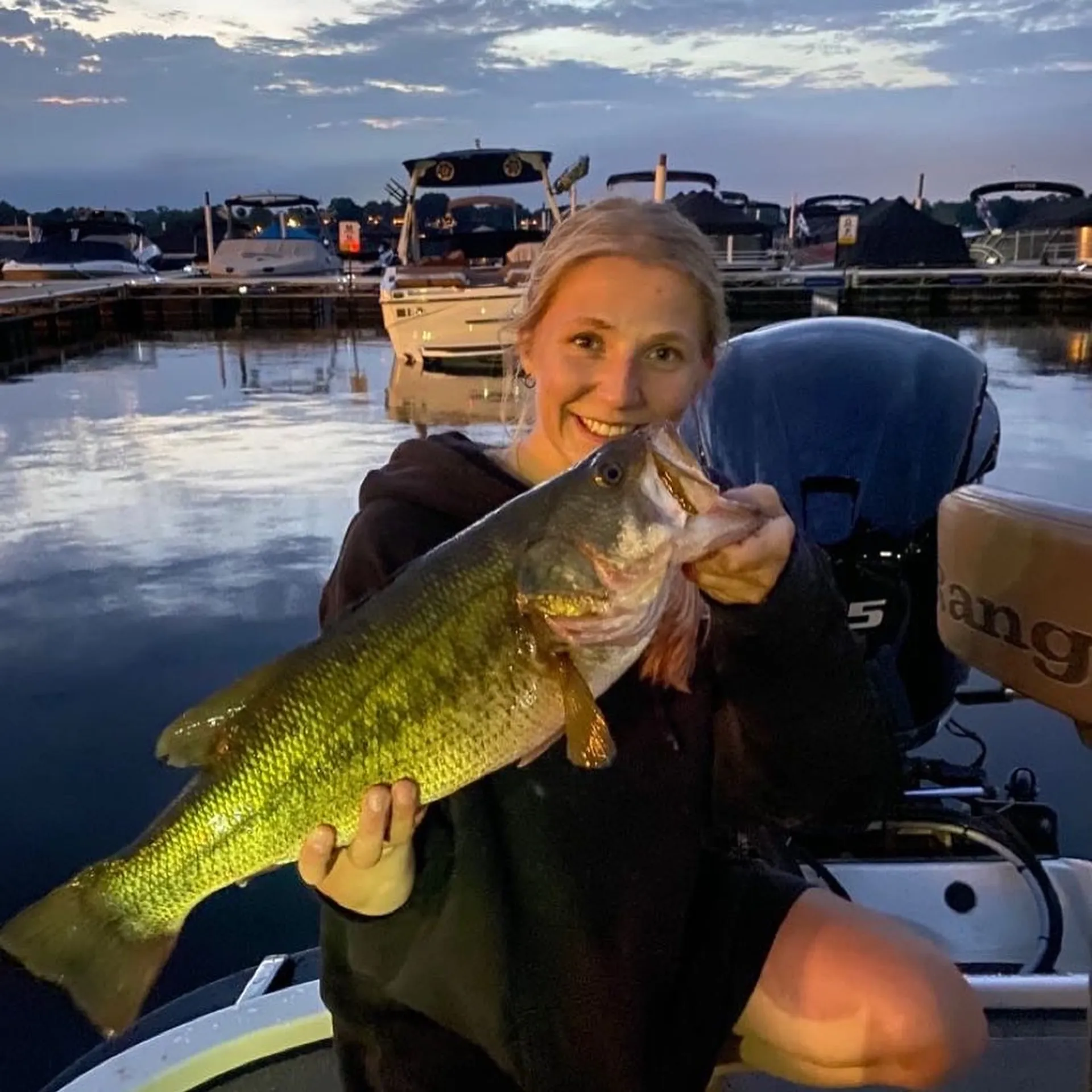 RANGER BOATS (AR) Z20 RANGER CUP W/225HP W/TRLR in Prior Lake, MN — photo 7