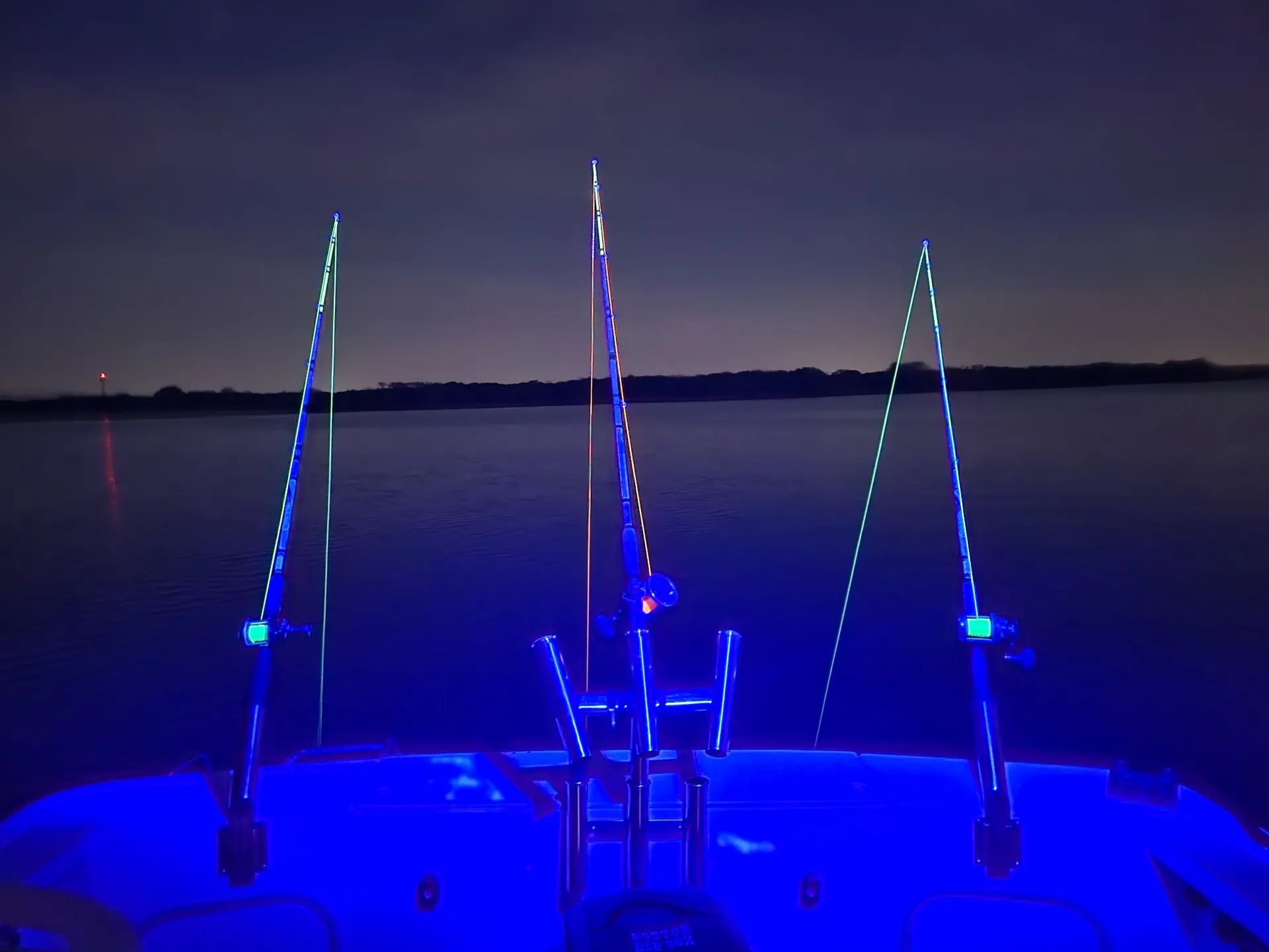 Cruise or Fish w/ Captain. Full Cabin, Heat, A/C, Private Restroom