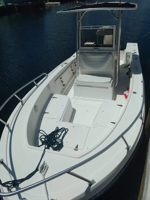 Rent a Mako Marine center console in Key Largo, FL near me