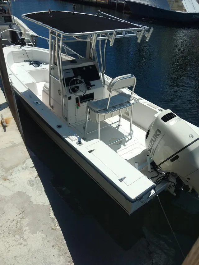 Rent a Mako Marine center console in Key Largo, FL near me