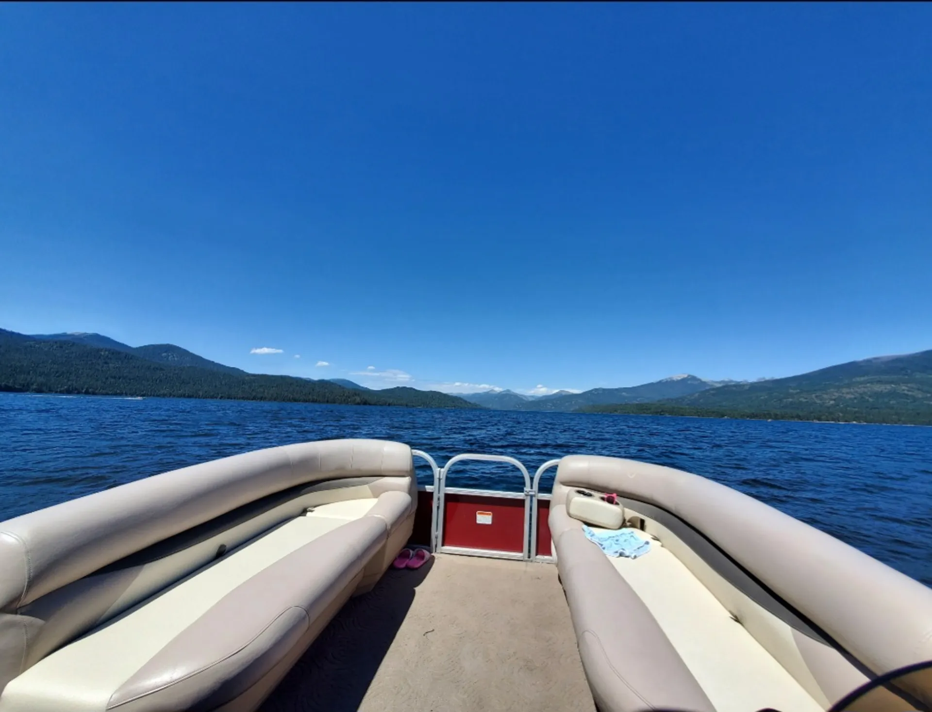 SUN TRACKER BY TRACKER MARINE PARTY BARGE 18 DLX W/40ELPT 4-S in Spokane, WA — photo 2