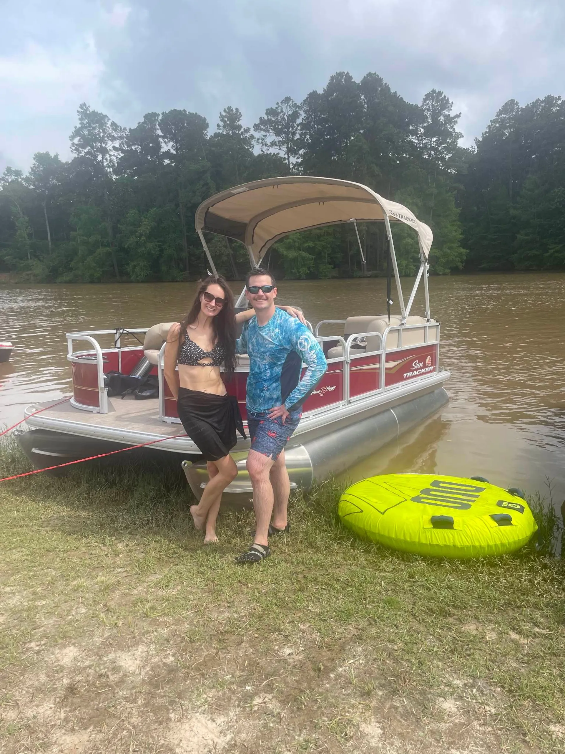 BRAND NEW Pontoon - Great for Boating, Fishing, & Partying