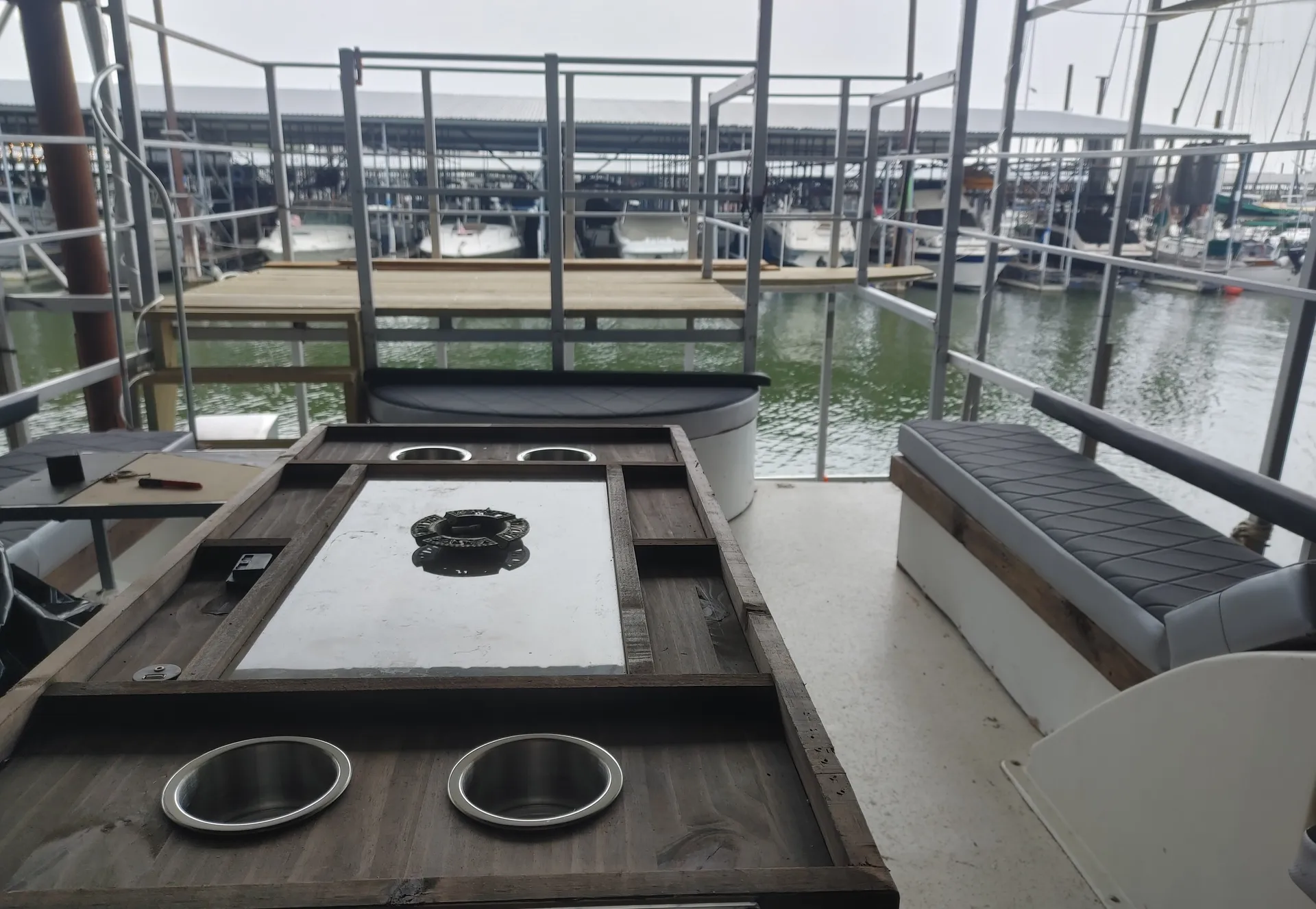 STRANGER DANGER LUXURY PARTY BOAT LAKE LEWISVILLE