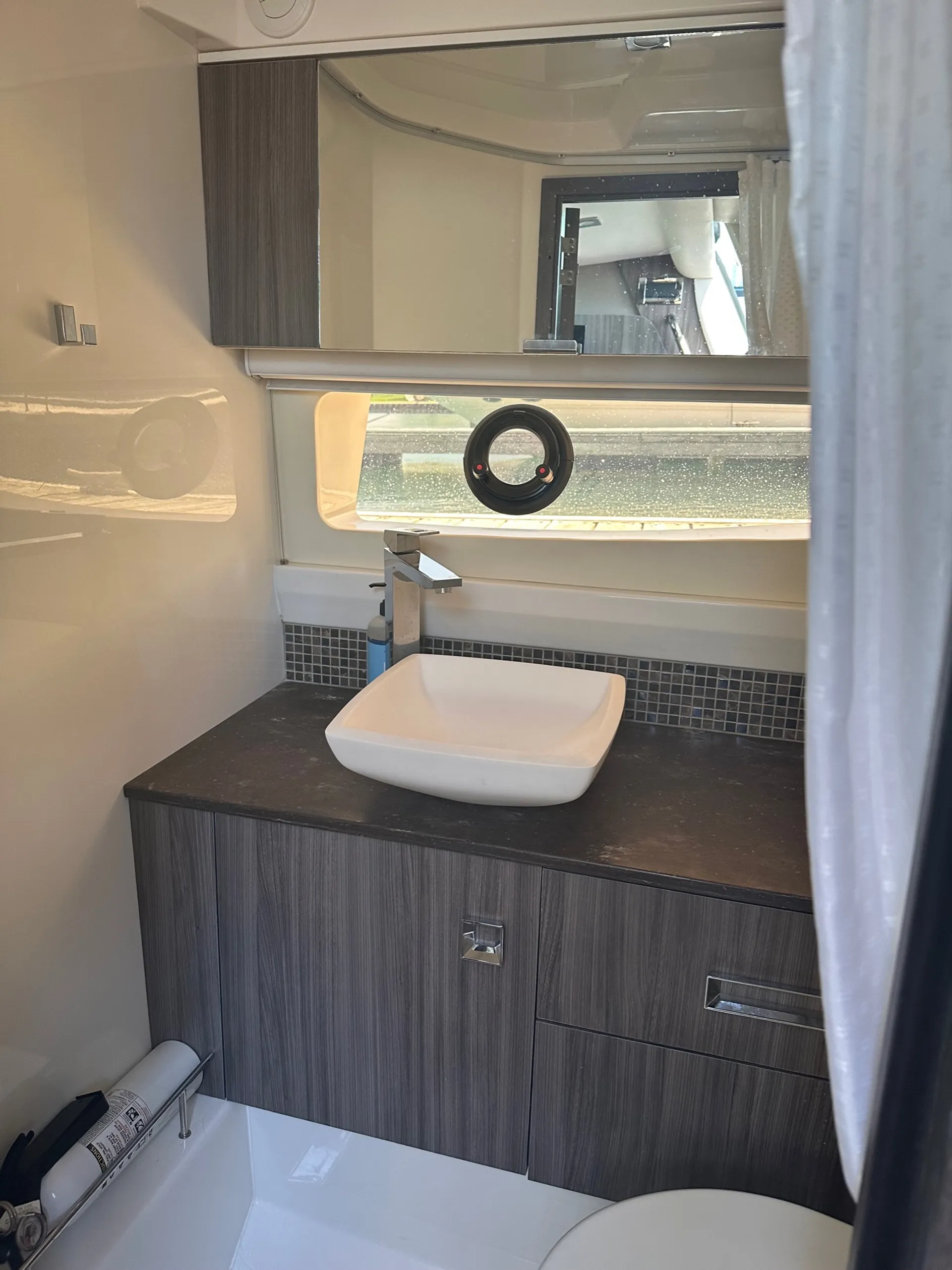 2020 Sea Ray 40' Lock Leader