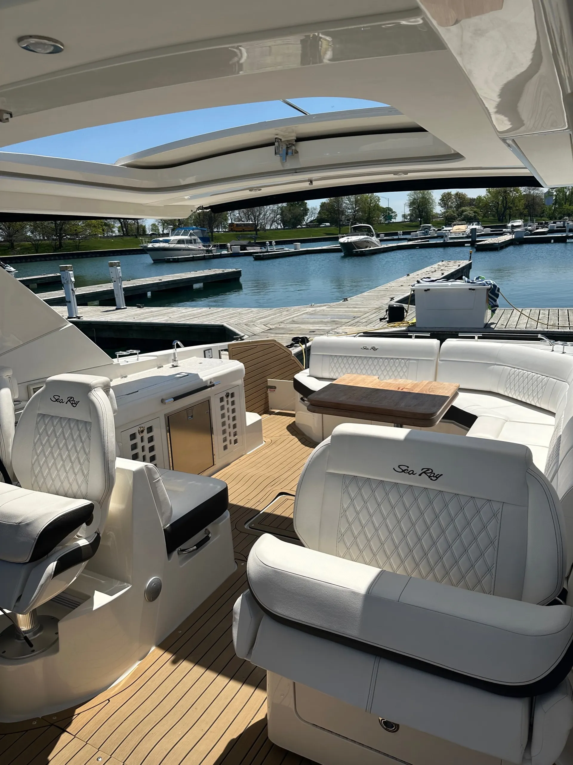 2020 Sea Ray 40' Lock Leader