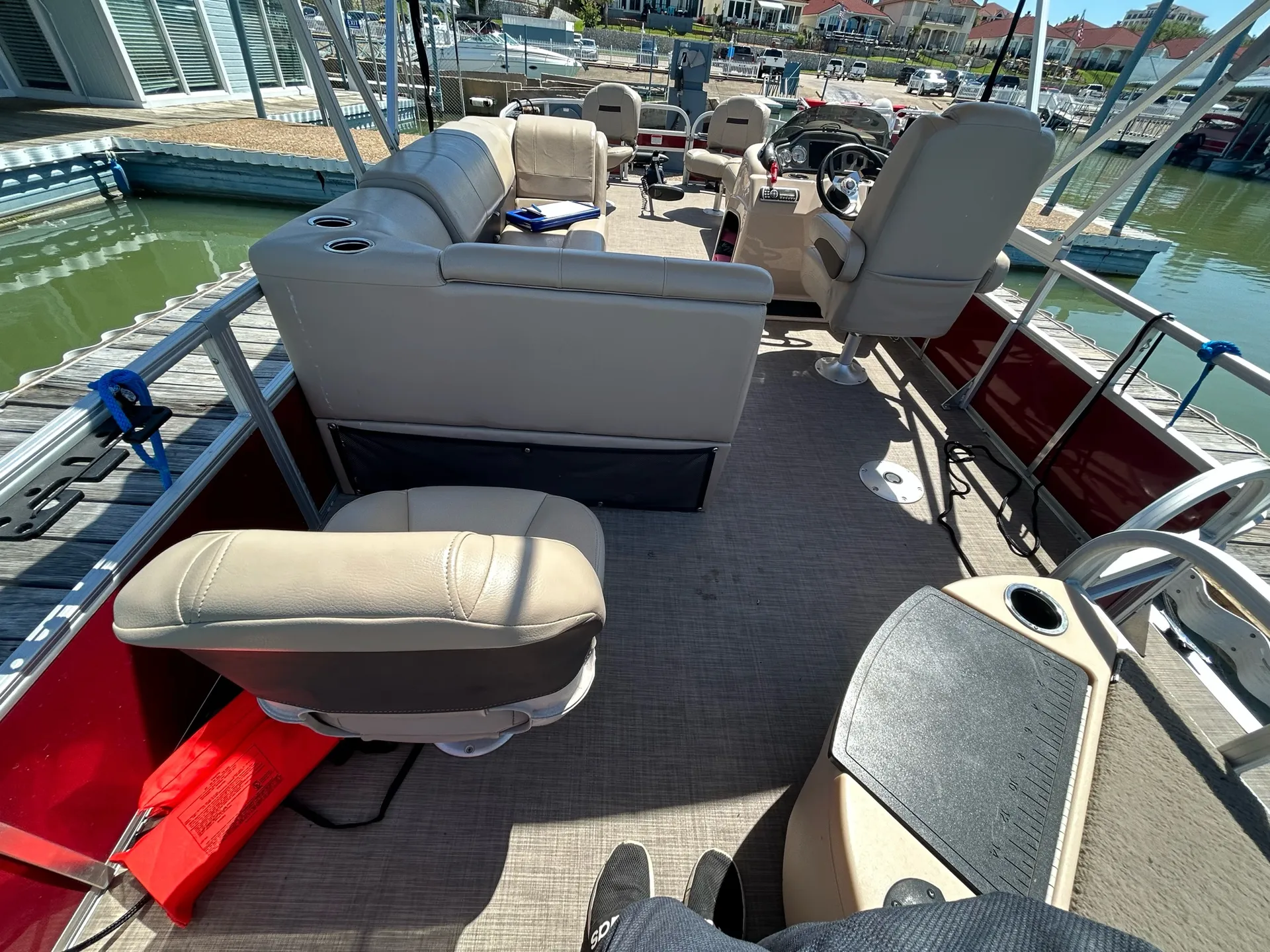 SUN TRACKER BY TRACKER MARINE FISHIN' BARGE 20 DLX W/90ELPT 4-S in Rockwall, TX — photo 7