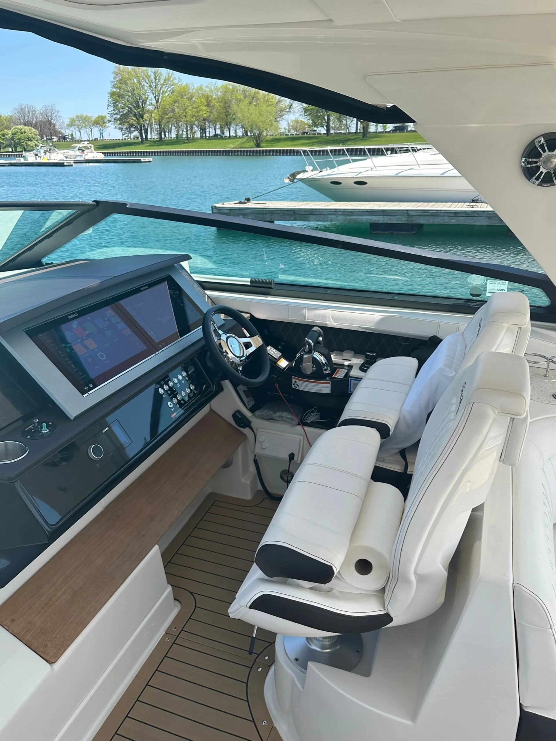 2020 Sea Ray 40' Lock Leader