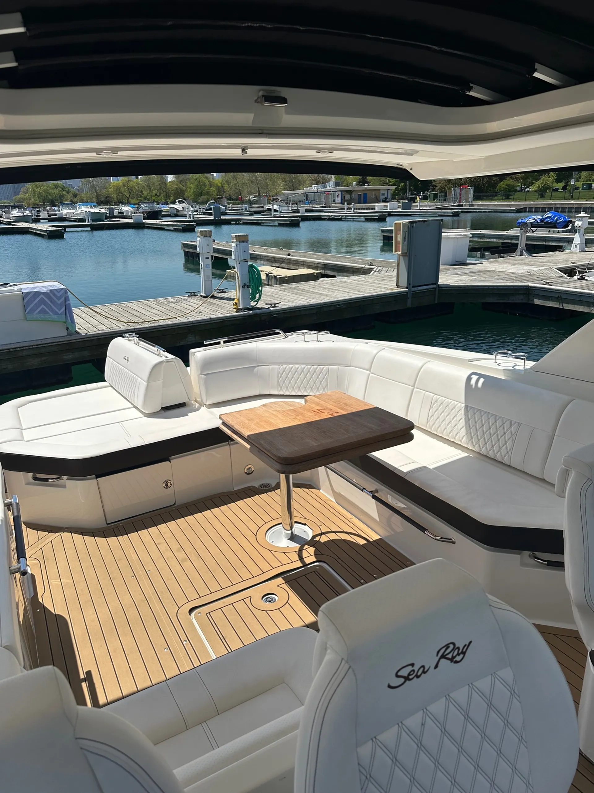 2020 Sea Ray 40' Lock Leader