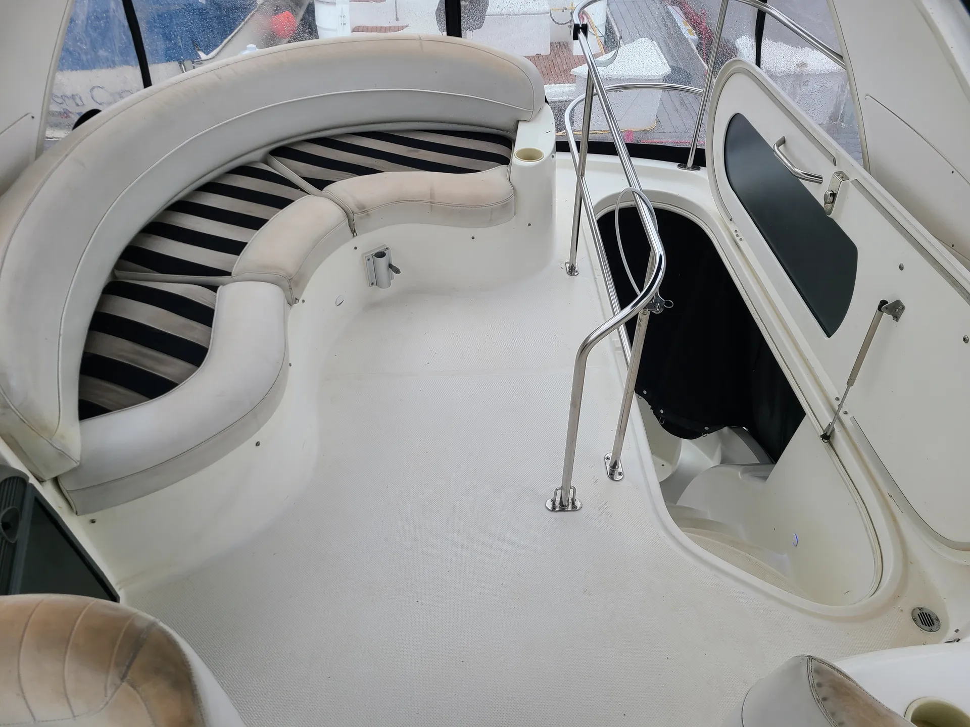 Cruise Washington DC waterways in luxury and style on Arabella!