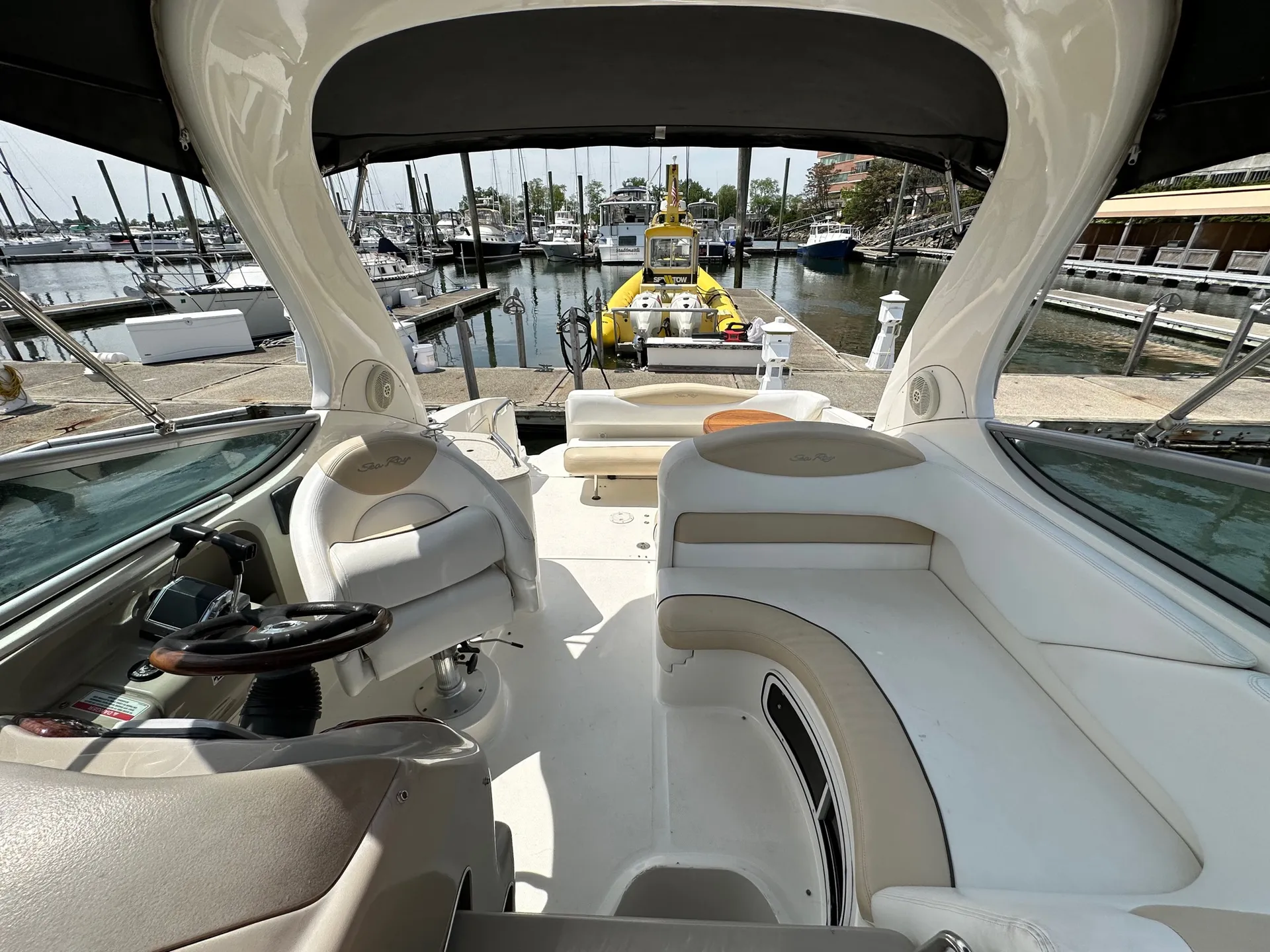 Sea Ray Boats IO1128020 in Stamford, CT — photo 6