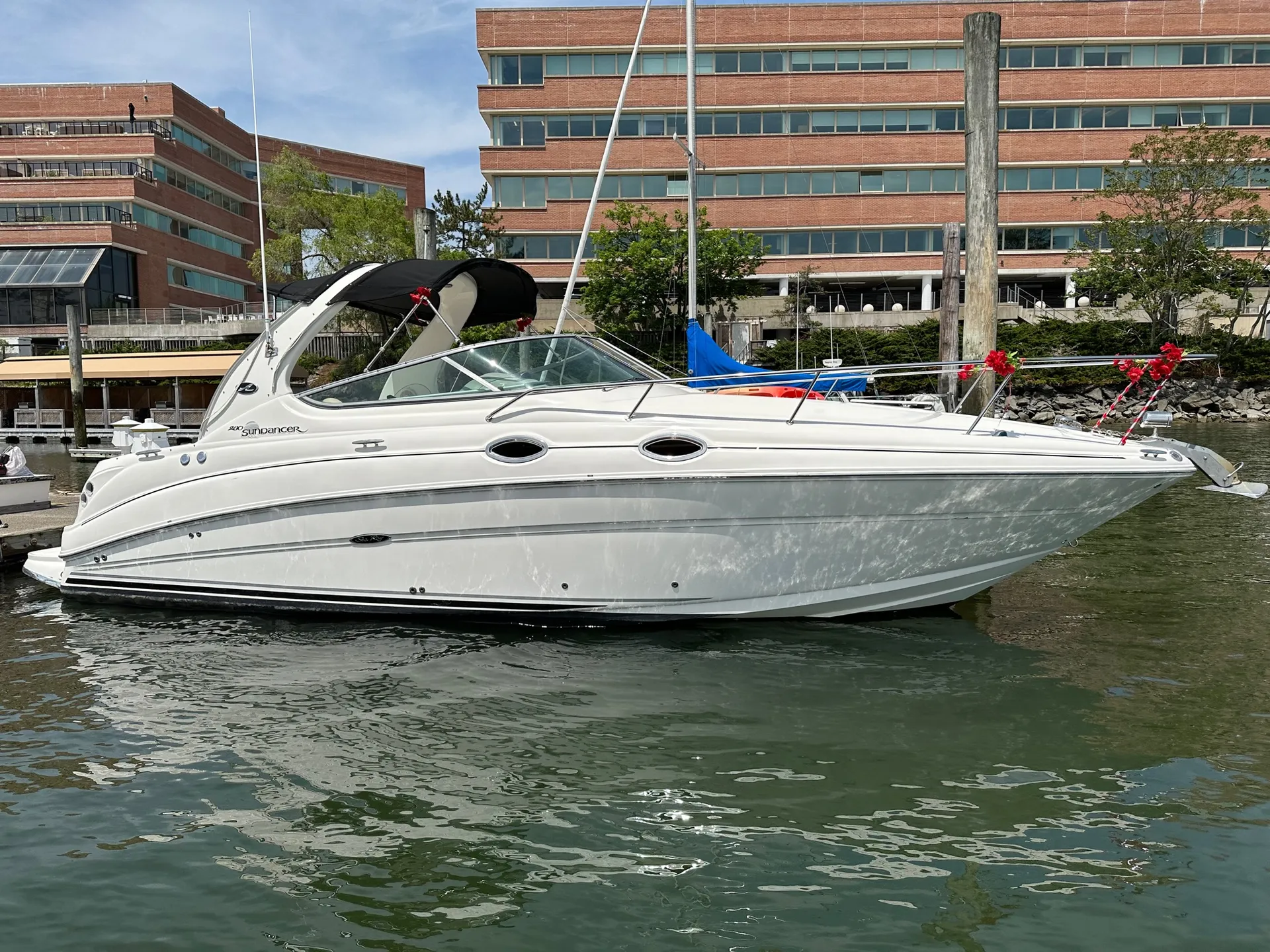 Sea Ray Boats IO1128020 in Stamford, CT — photo 5