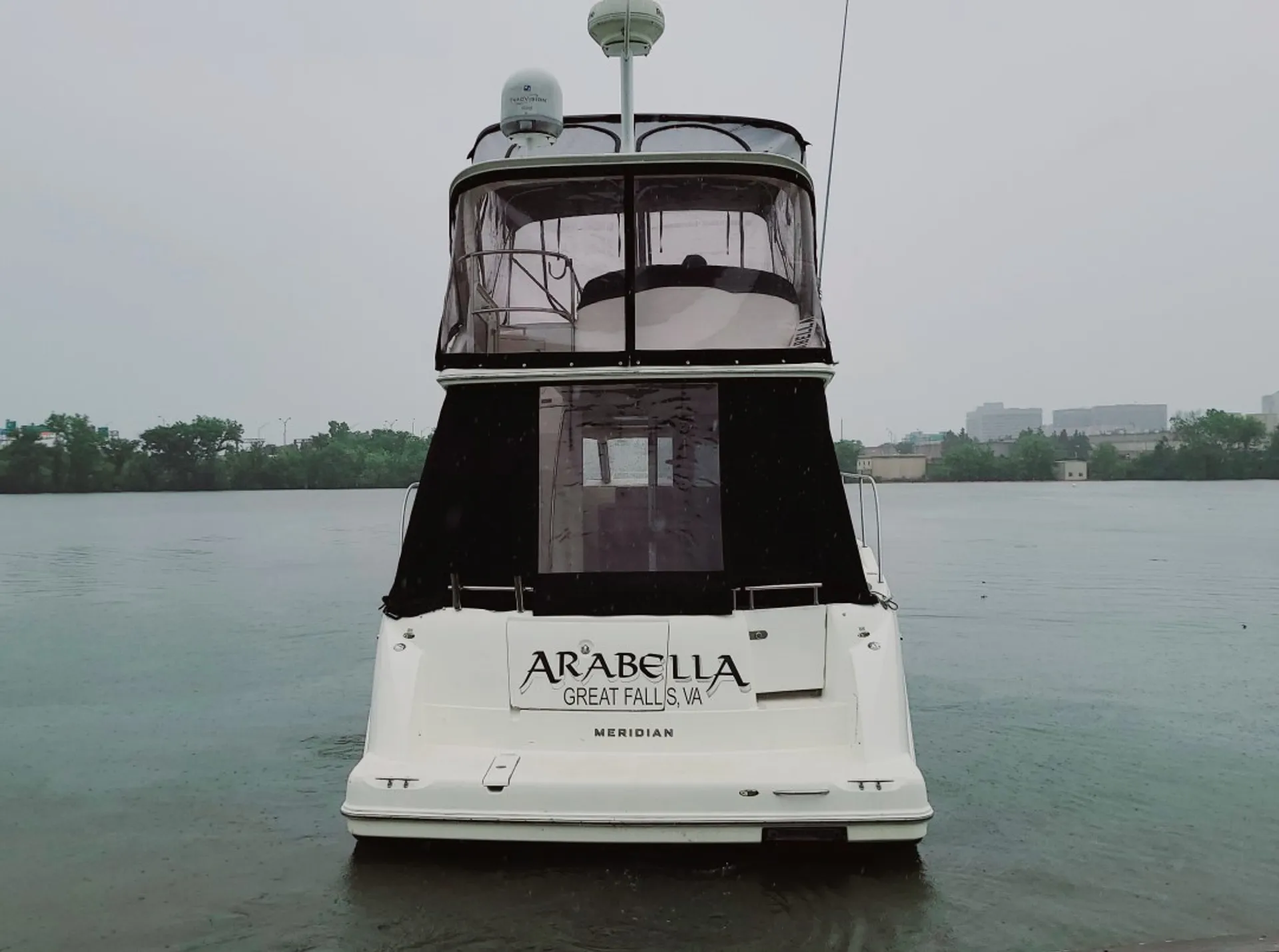 Cruise Washington DC waterways in luxury and style on Arabella!