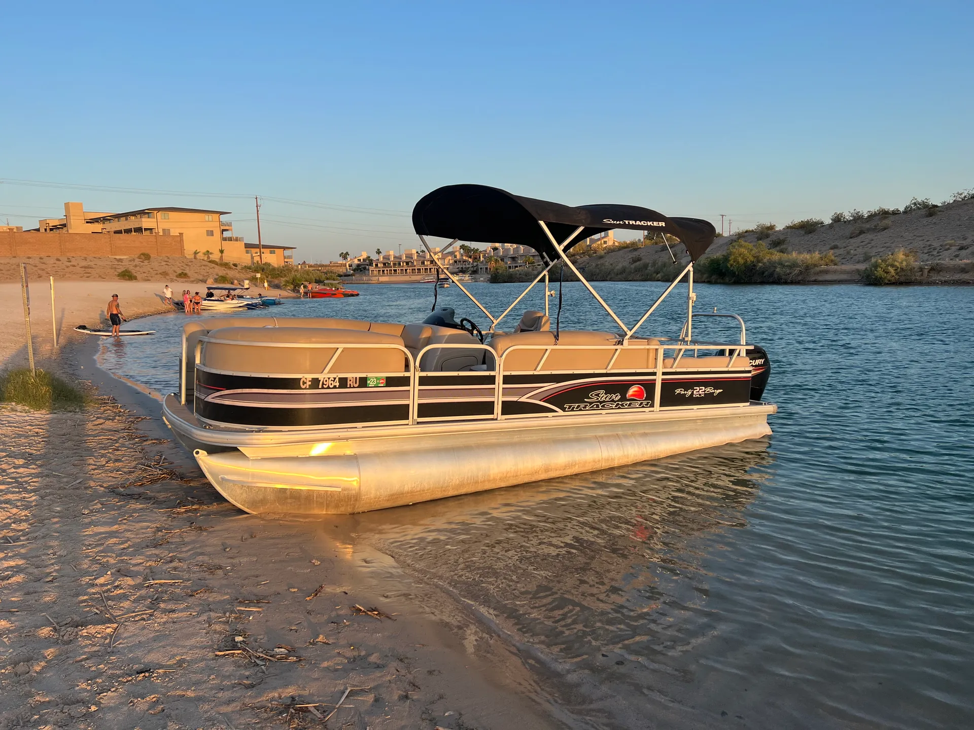 22ft party barge dlx