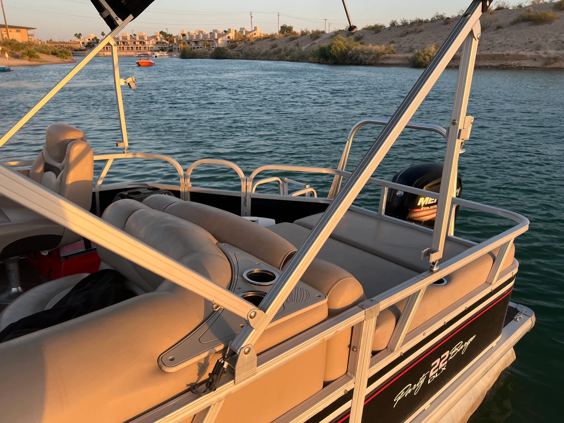 22ft party barge dlx