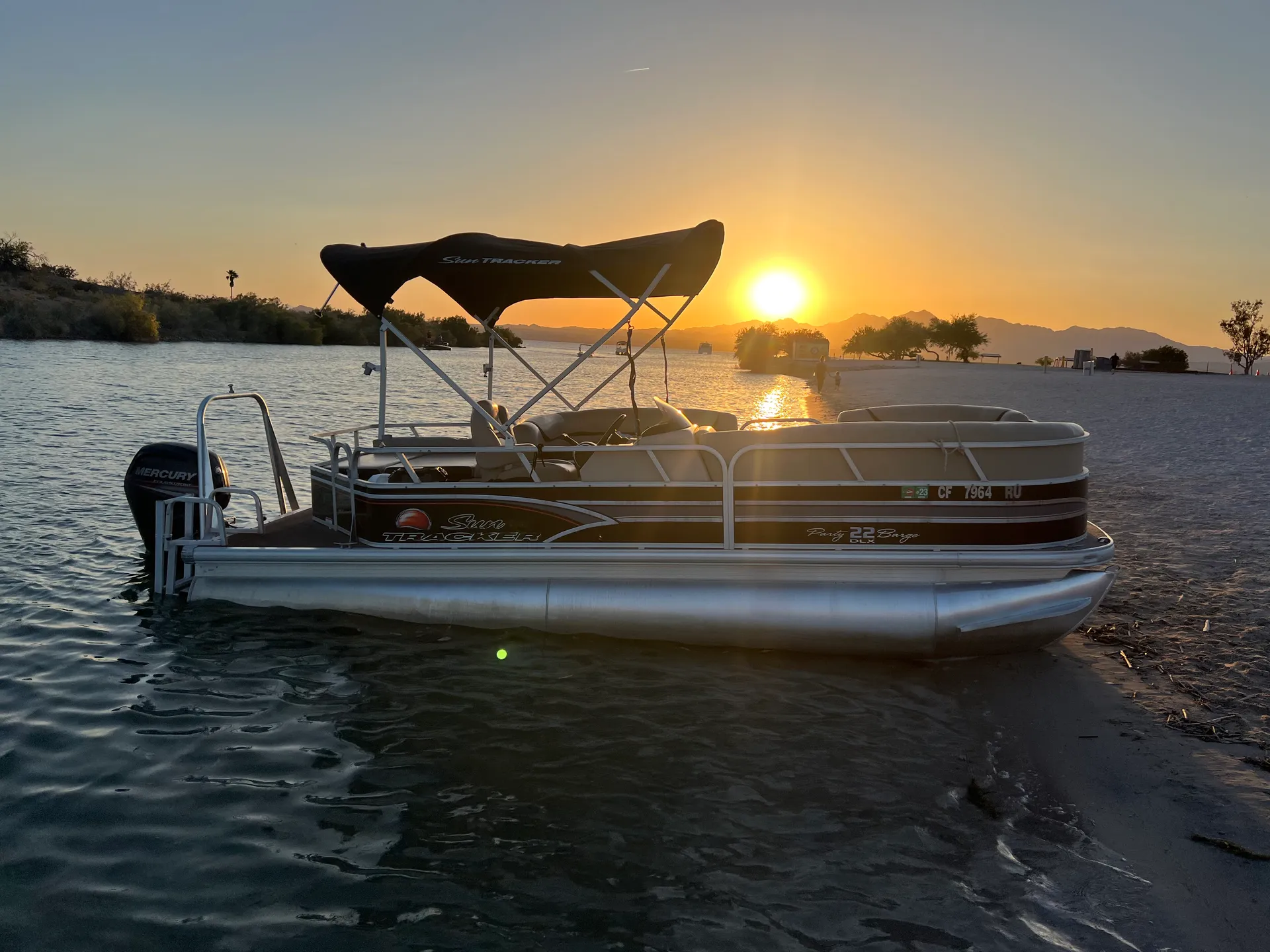 22ft party barge dlx