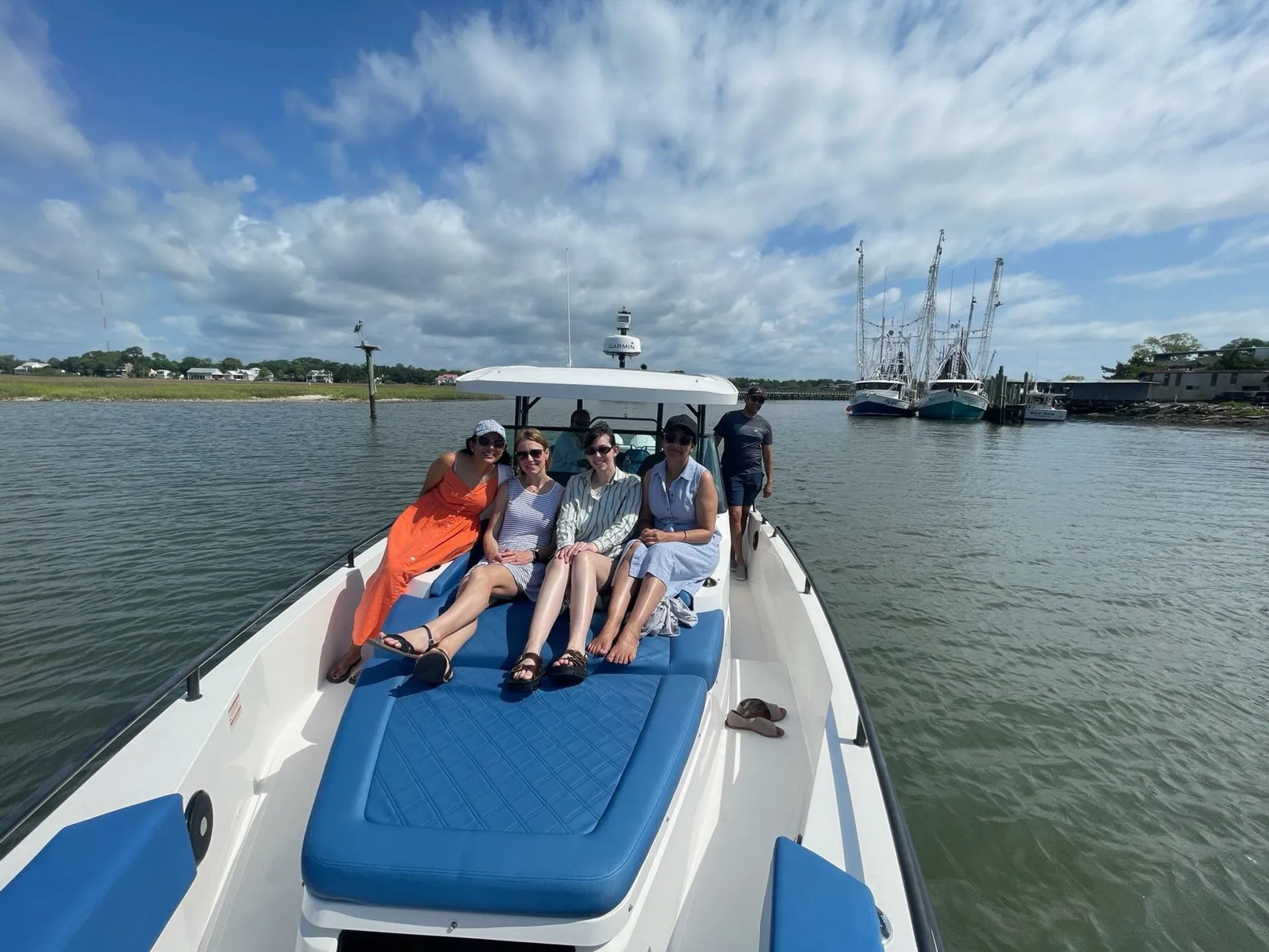 Luxury Axopar 37 Sun Top up to 13 guests! Restroom on board!