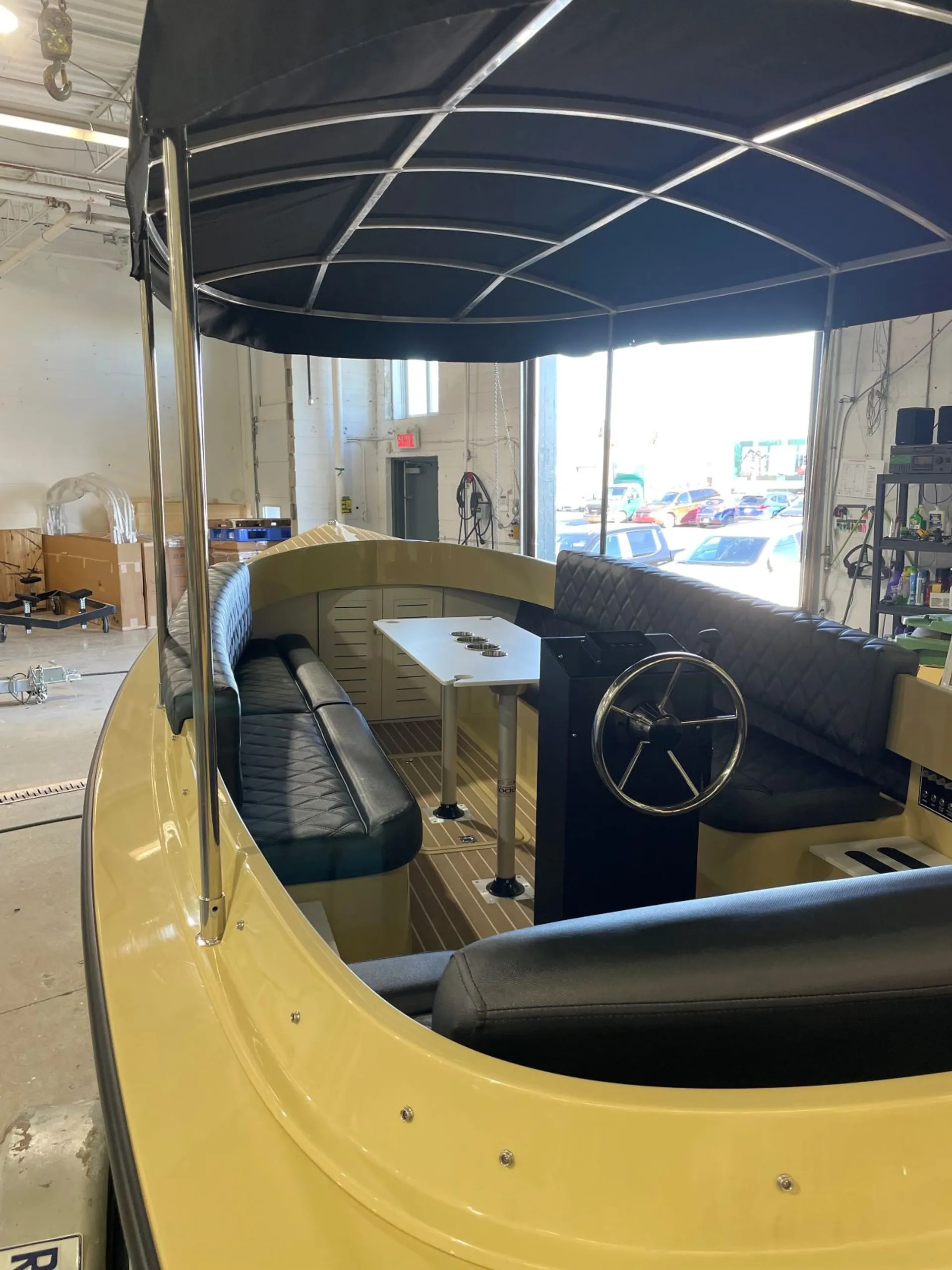 Easy to drive Boat on Lake Hopatcong - "Electric Avenue"