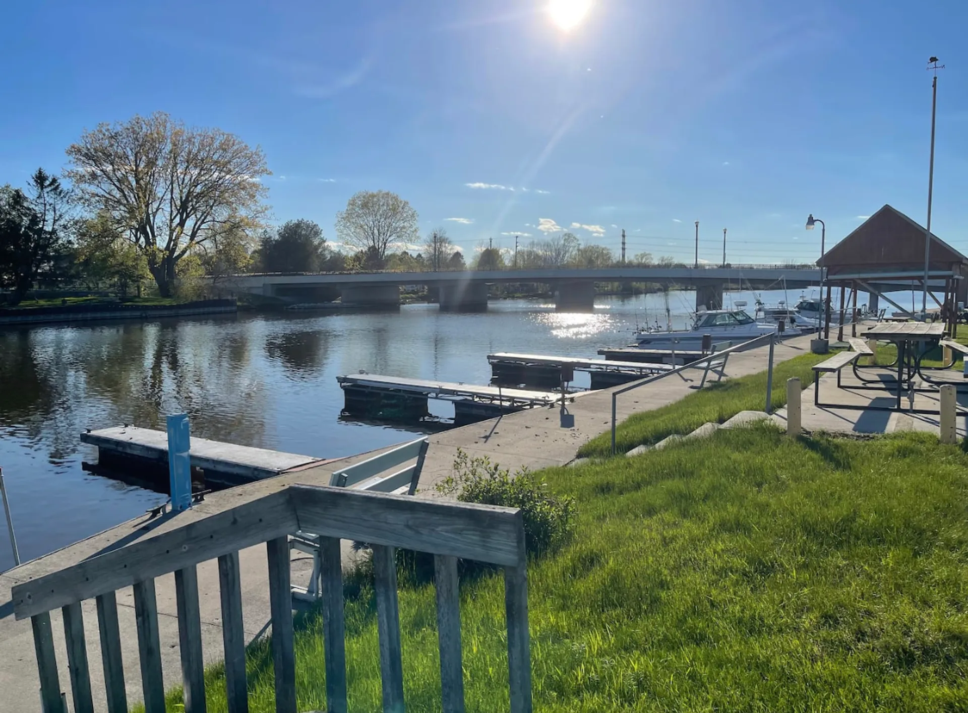 2023 Pontoon- Perfect for the whole family! 