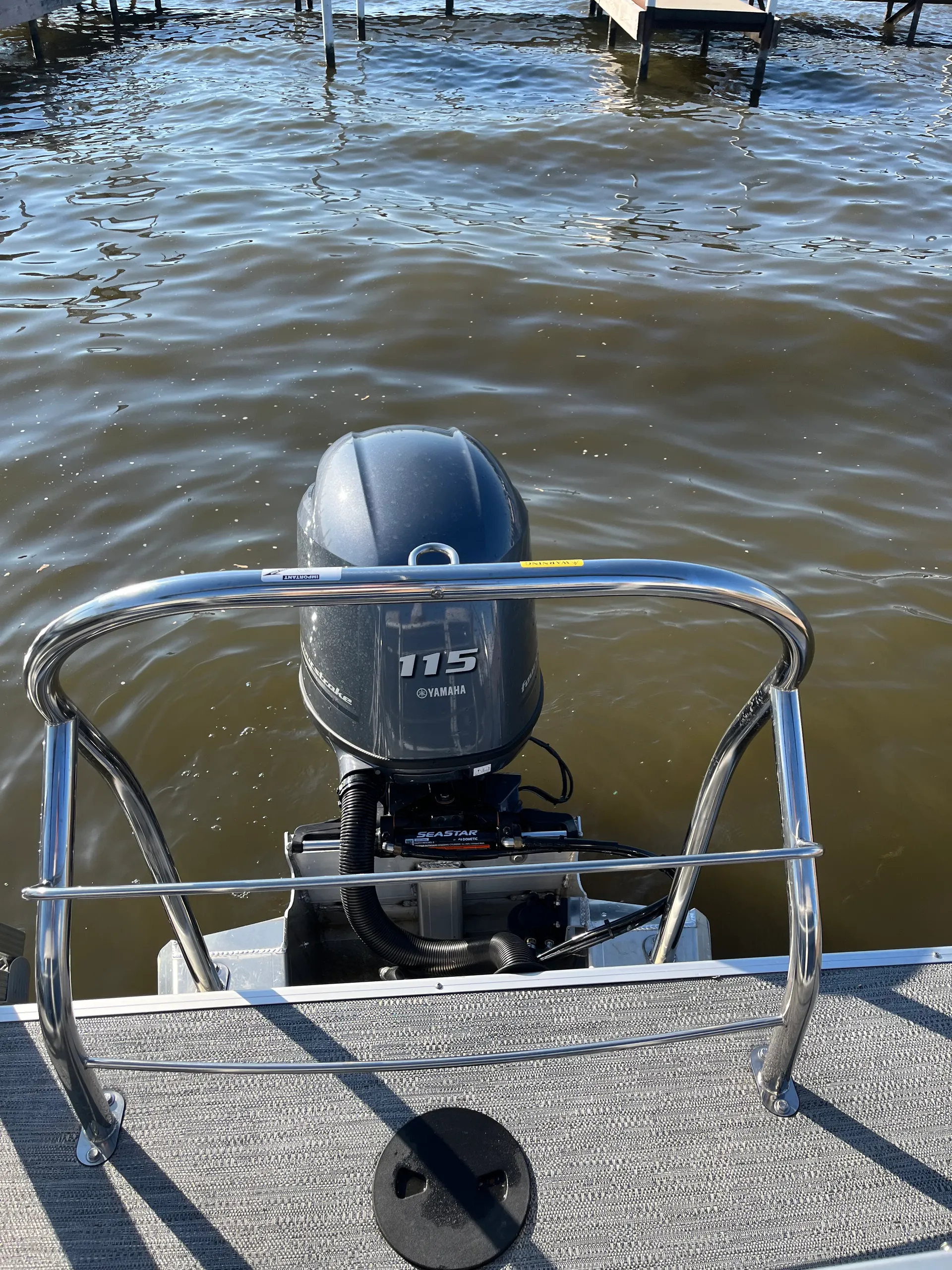 2023 Sweetwater Pontoon w/ 115 HP Yamaha. Multi-Day bookings available