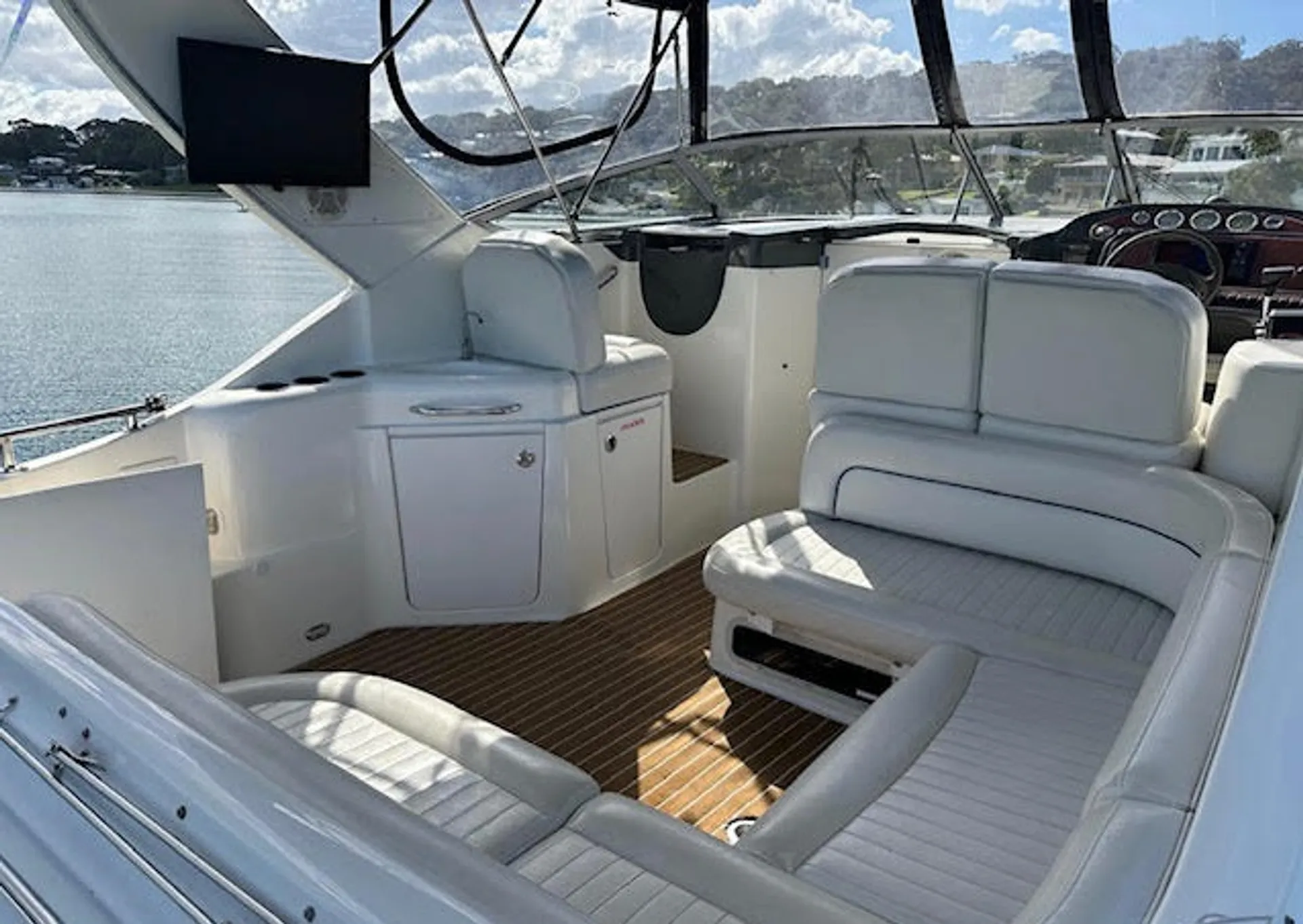 ⚓️Bayliner 32ft Enjoy Newport Beach Harbor & Coast