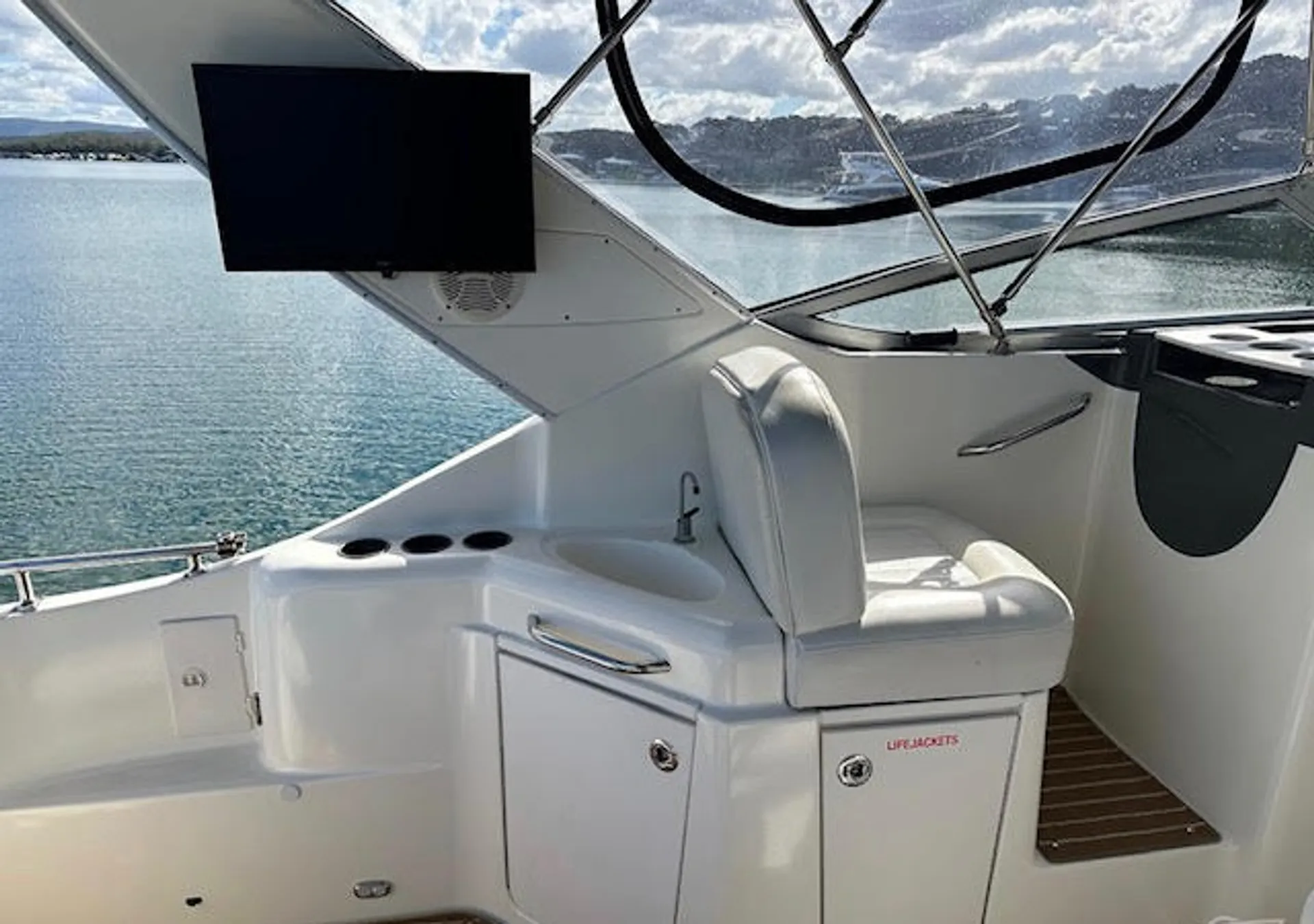 ⚓️Bayliner 32ft Enjoy Newport Beach Harbor & Coast