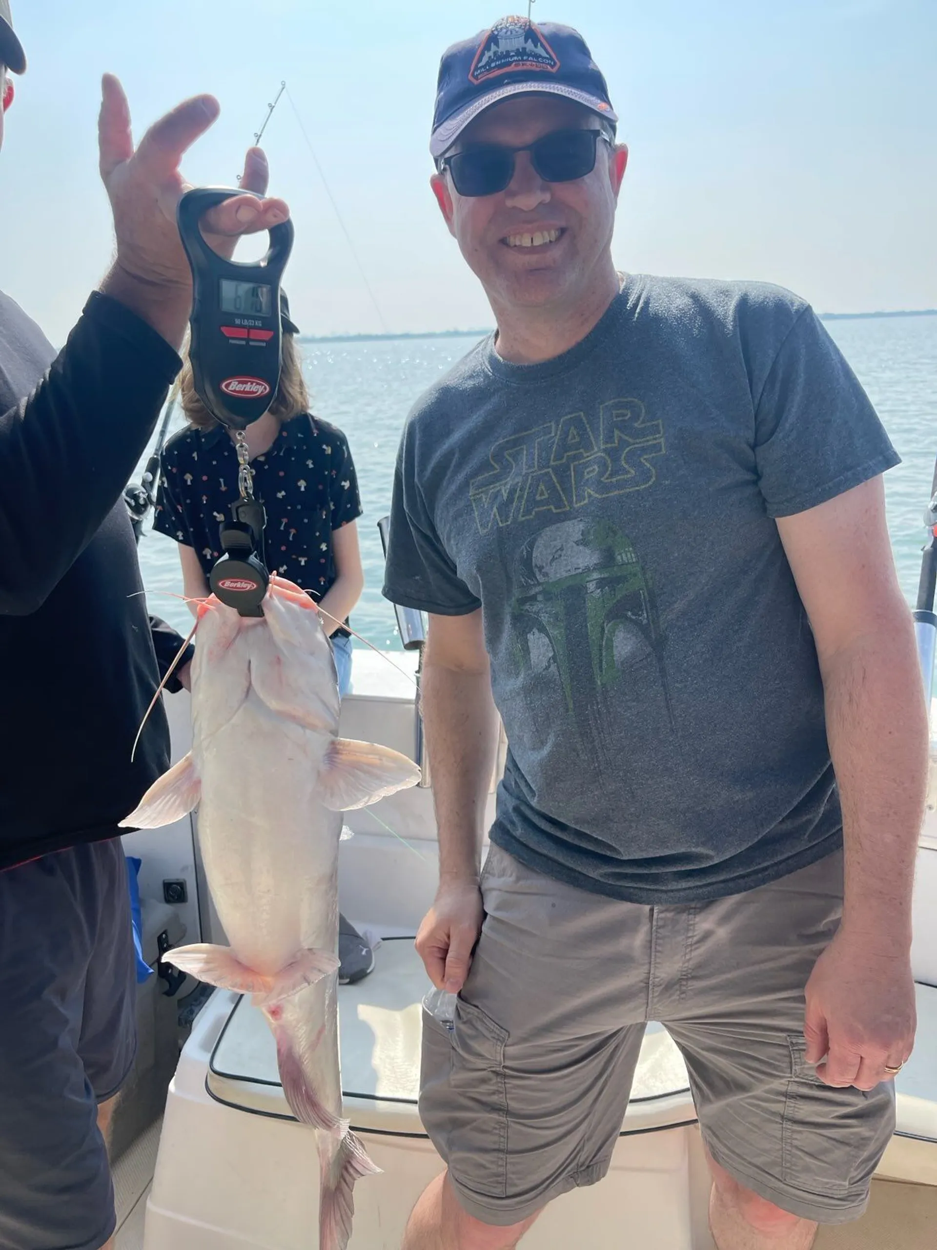 Cruise or Fish w/ Captain. Full Cabin, Heat, A/C, Private Restroom