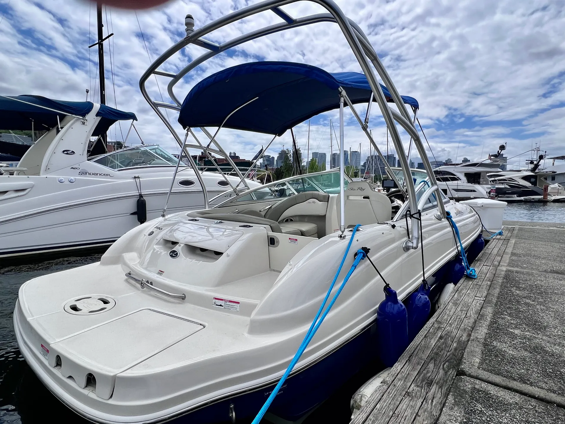 21’🚤BiminiTop/Enclosure😎☔️✅Toilet💩✅⚓️✅⛽️'dMyTimeNotYours⏱️