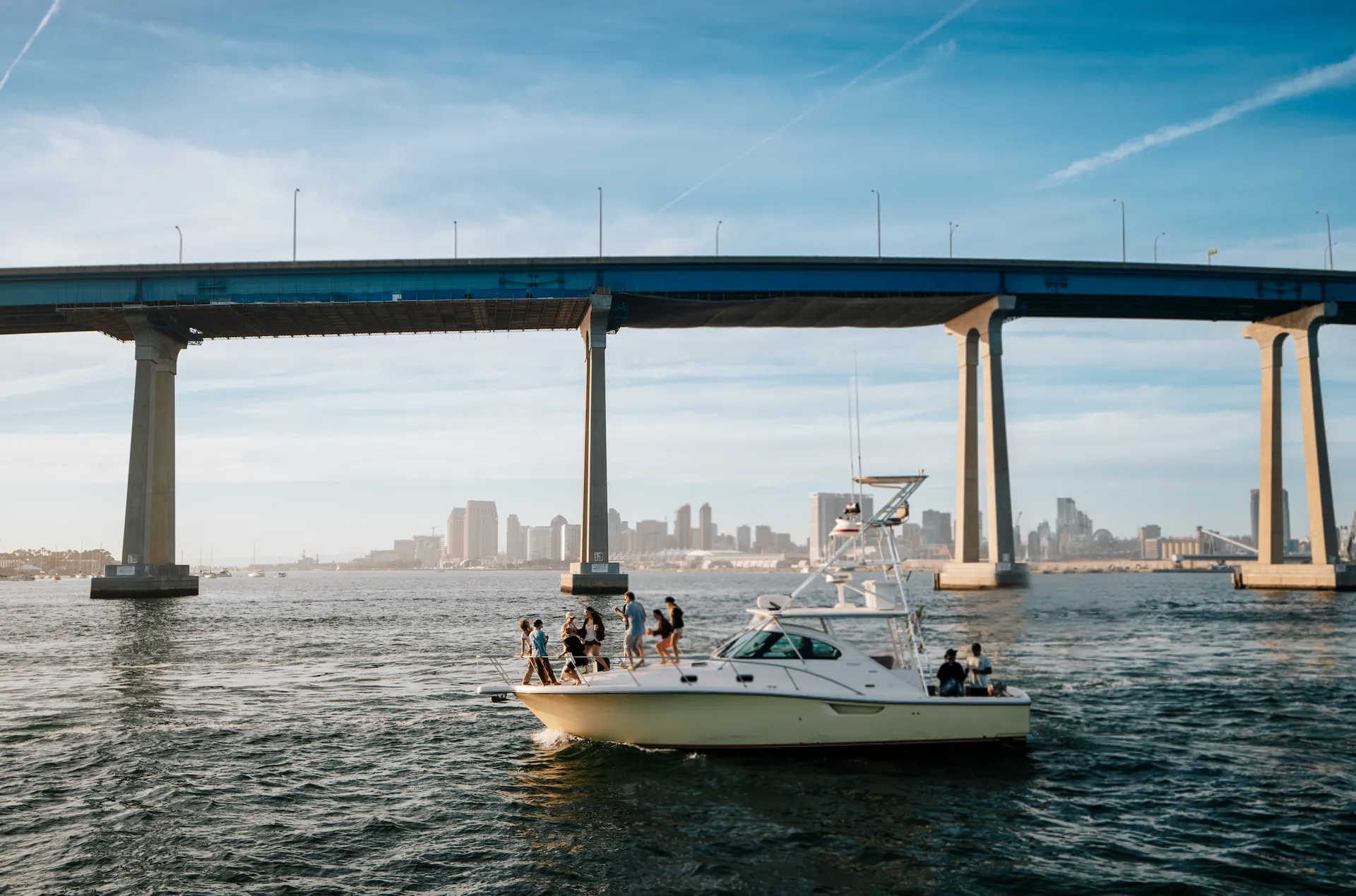 Chillest Party Yacht 🎵🍹🍸🥂🍾🛥️👙🏝️in SD Bay Up To 12ppl $300/hr