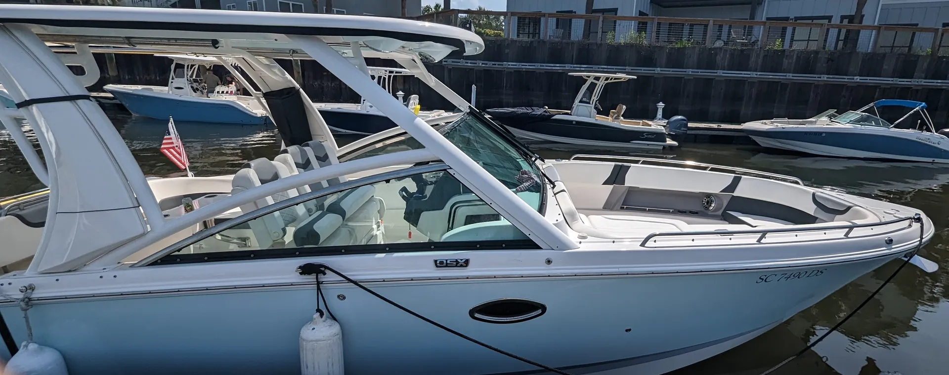 Luxury 31ft Yacht – Perfect for Bachelorette Parties & Entertaining