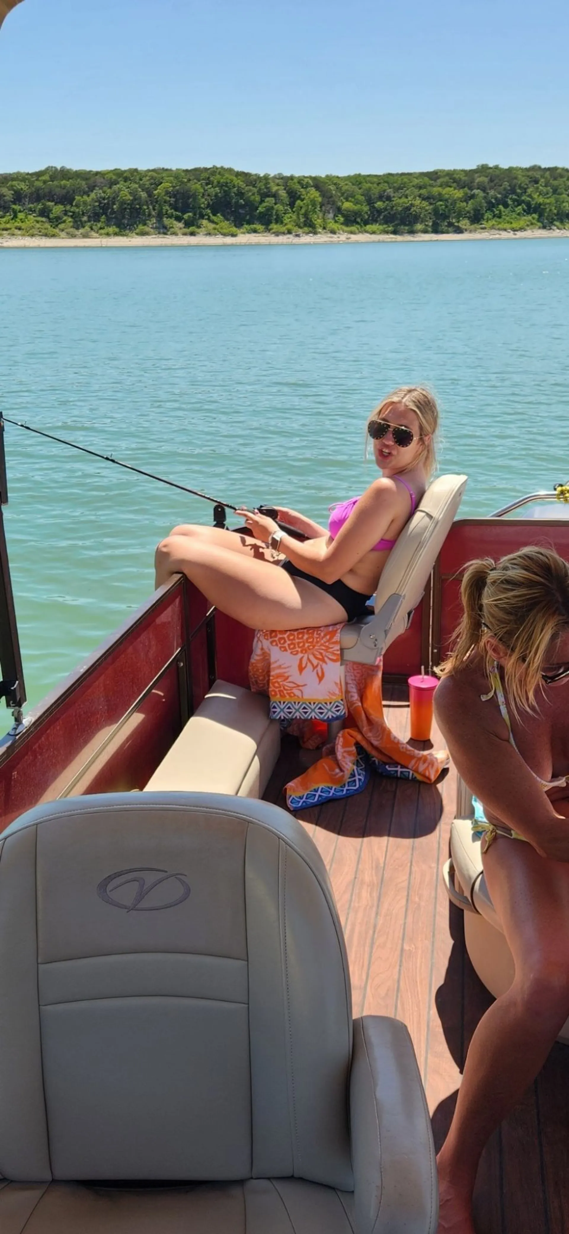 KISS MY BASS BOAT RENTAL