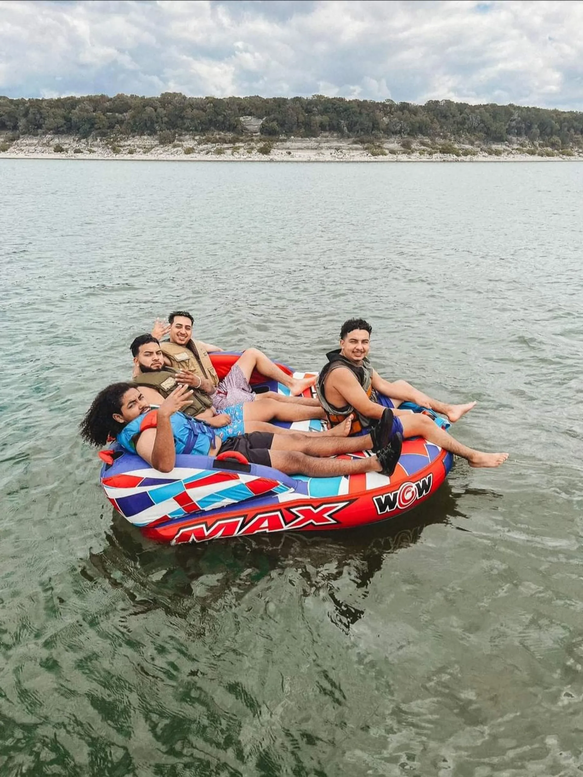 KISS MY BASS BOAT RENTAL