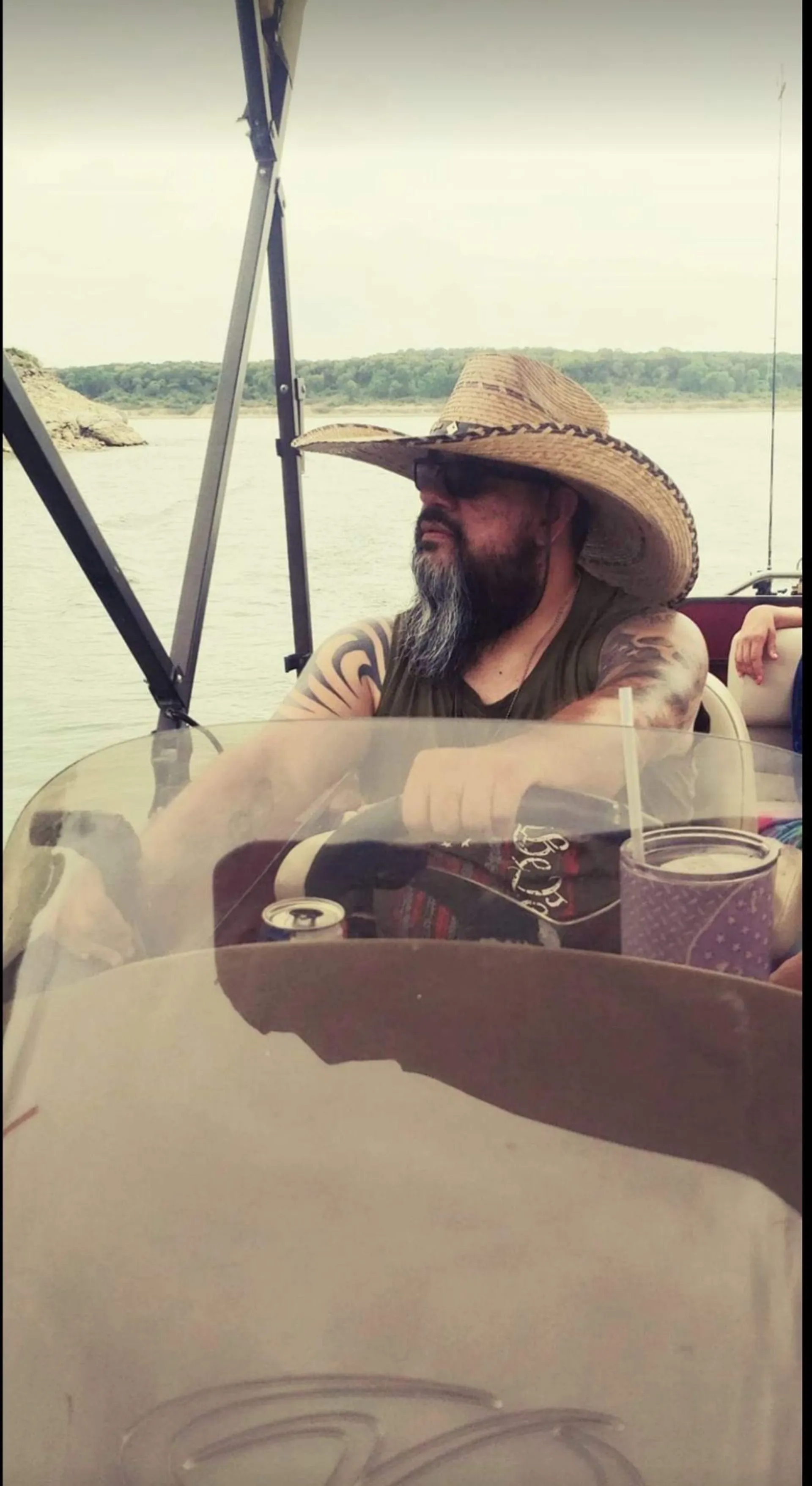 KISS MY BASS BOAT RENTAL