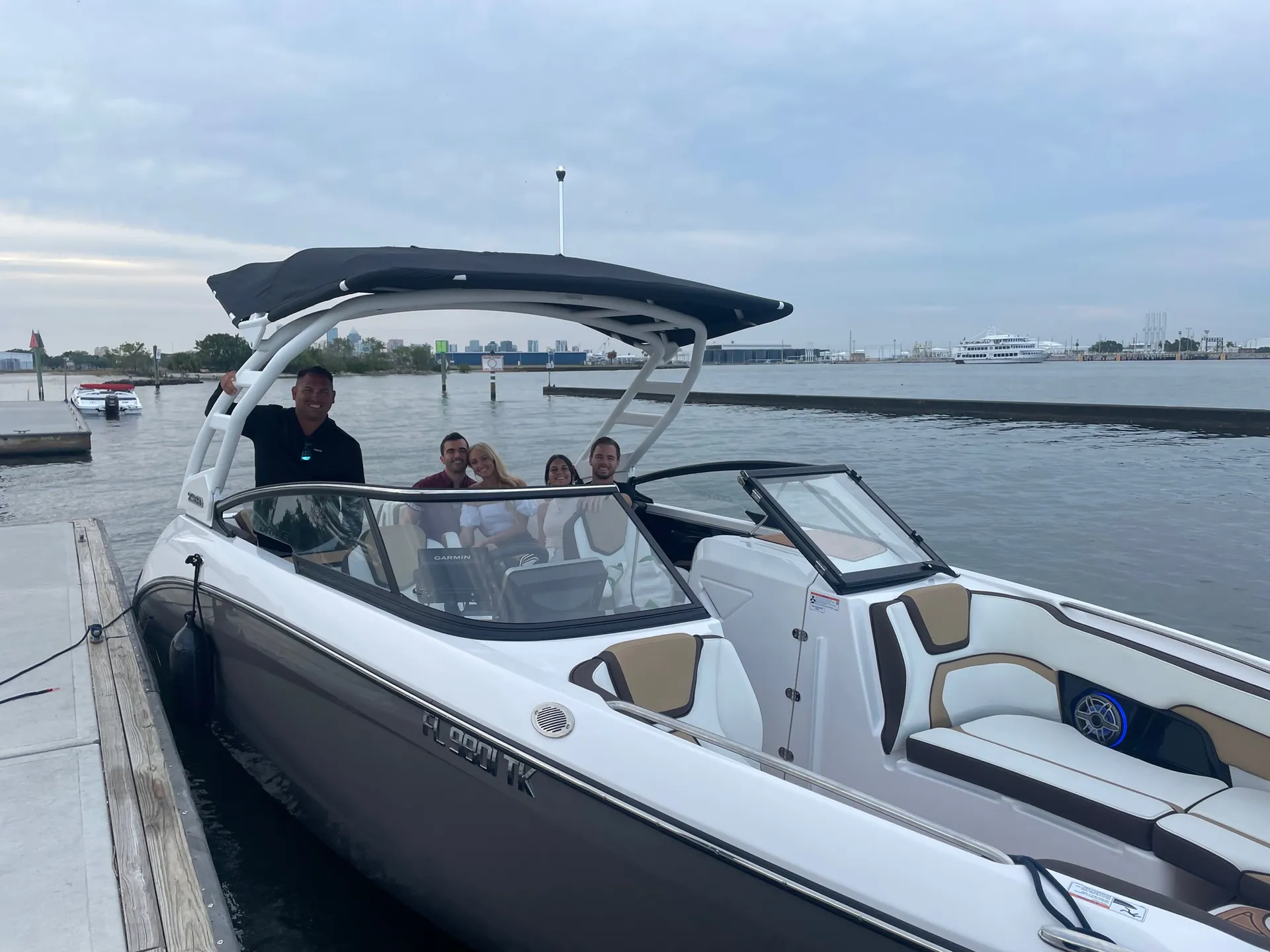 Tampa’s finest. “Pier Pressure” 25’ Yamaha Jet Boat