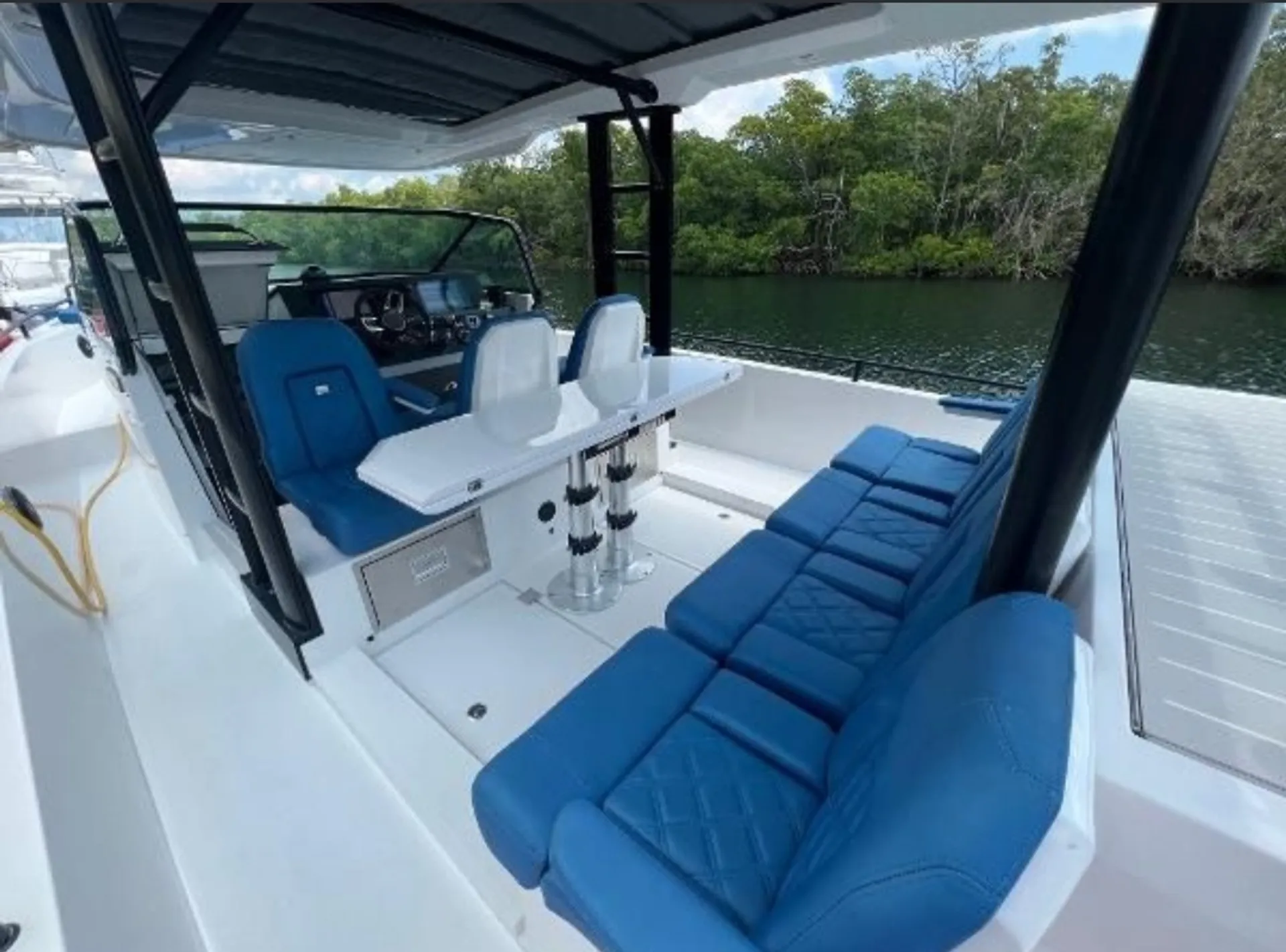 Luxury Axopar 37 Sun Top up to 13 guests! Restroom on board!