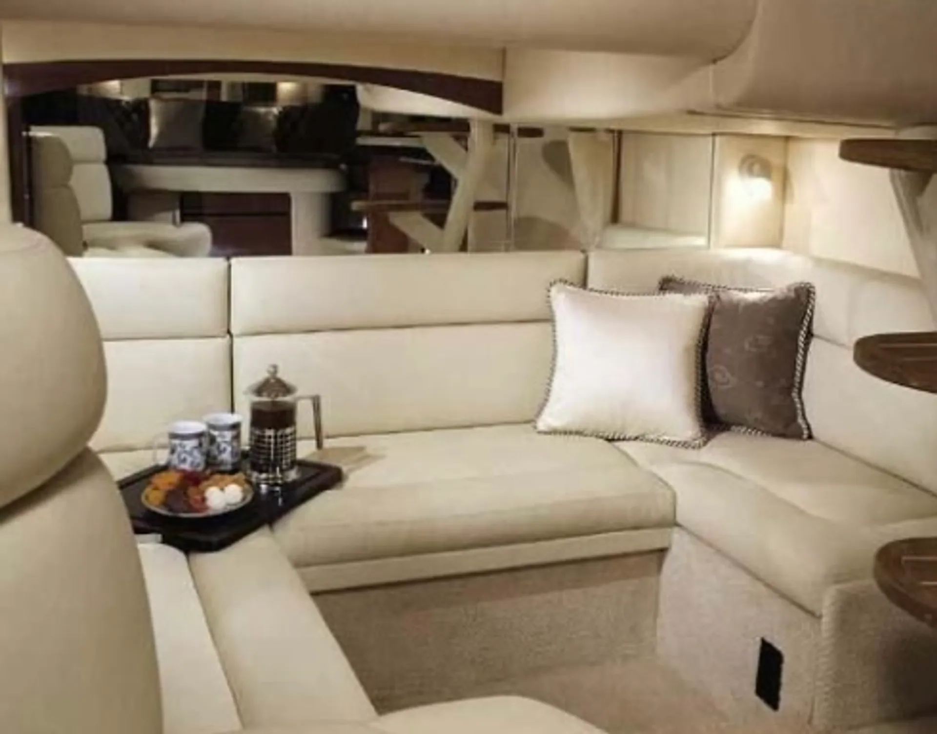 Luxury Yacht, Playpen, River cruises up to 13. Captain included!