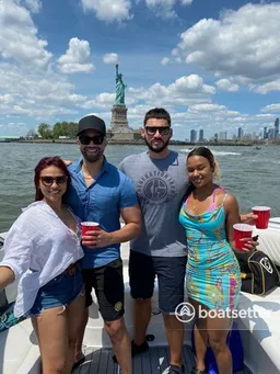 Private NYC Harbor and Skyline cruise or North Shore LI