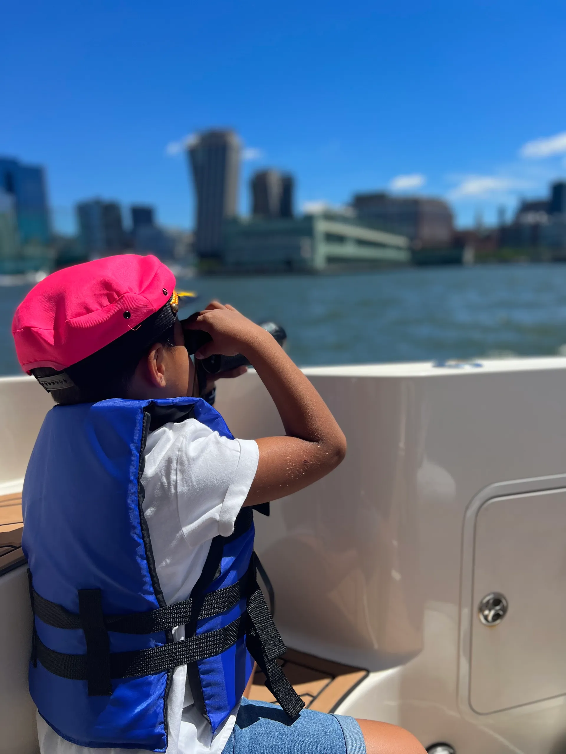 46 foot fully loaded Sea Ray Luxury Yacht. Minutes